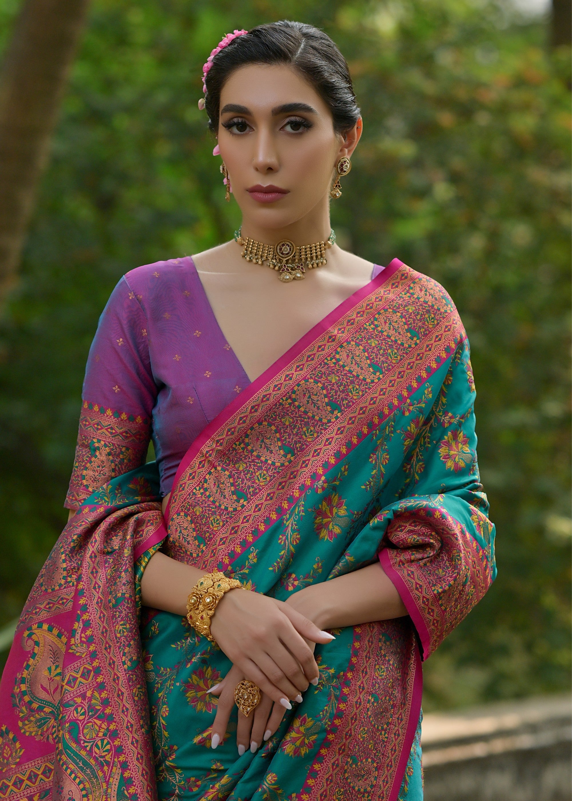 Pine Green Thread Woven Pashmina Silk Saree With Heavy Thread Woven Pallu - qivii