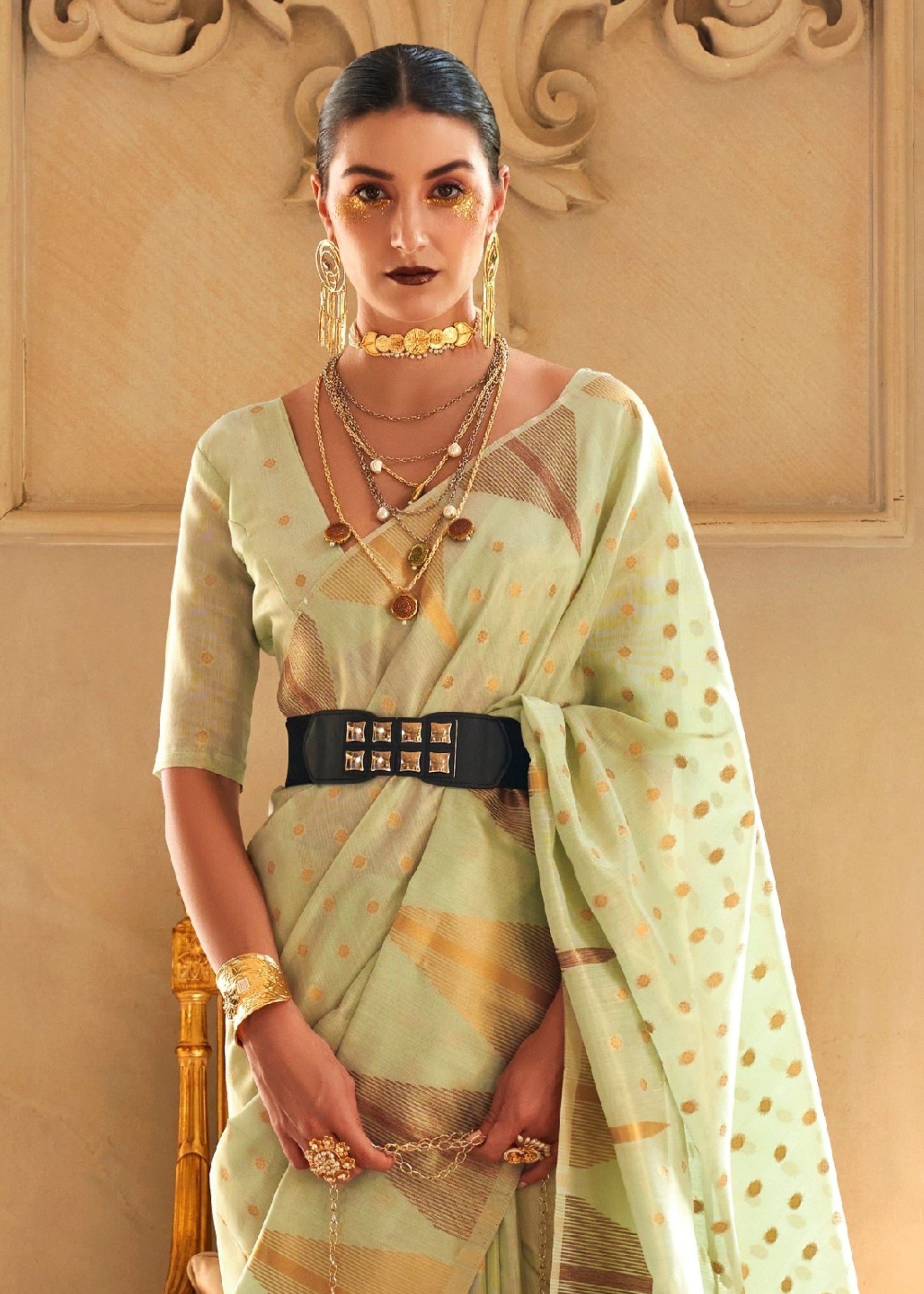 Chartreuse Yellow Tissue and Khicha Zari Handloom Weaving Silk Saree - qivii