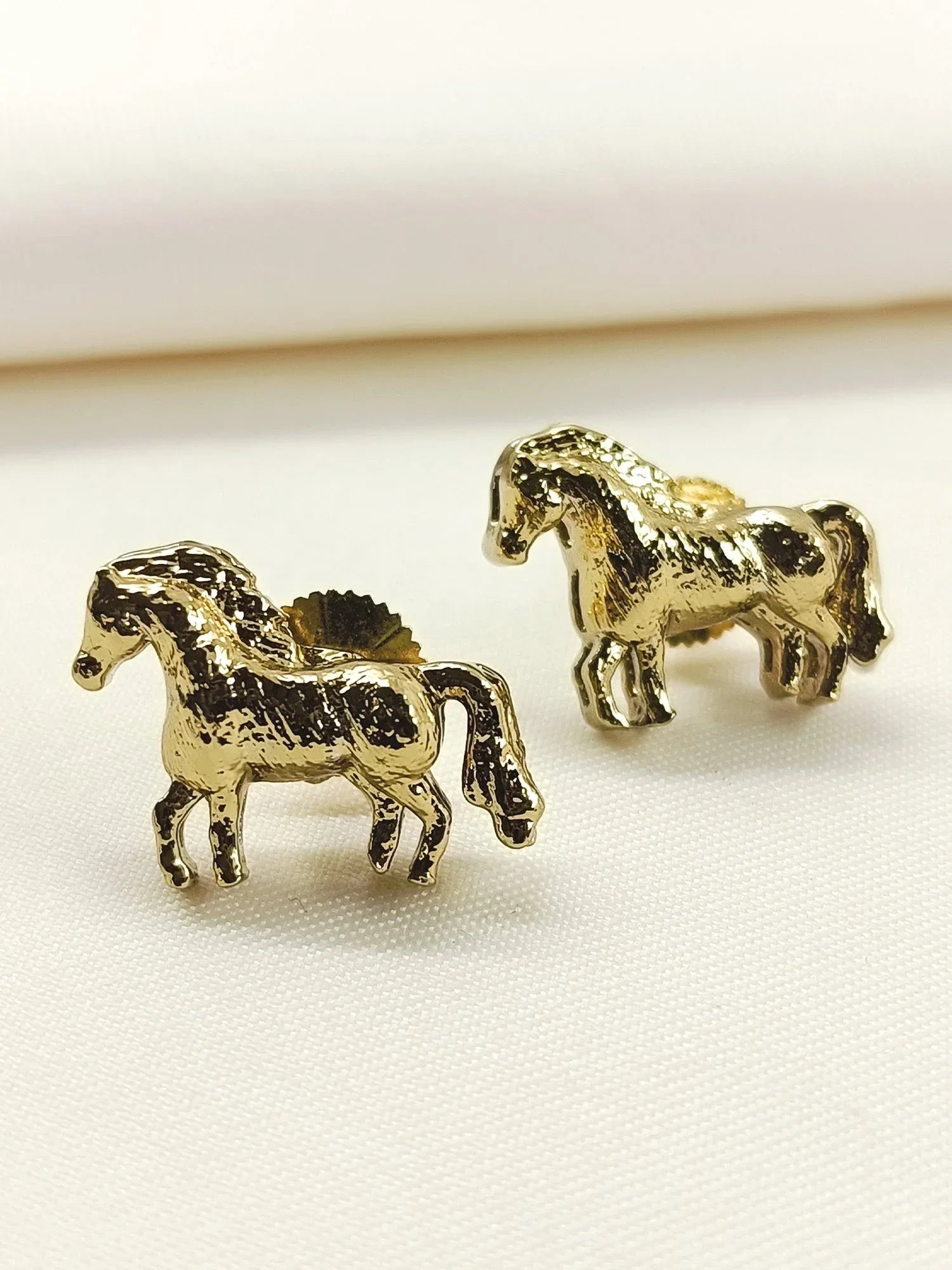 Joyce Plain Victorian Earrings