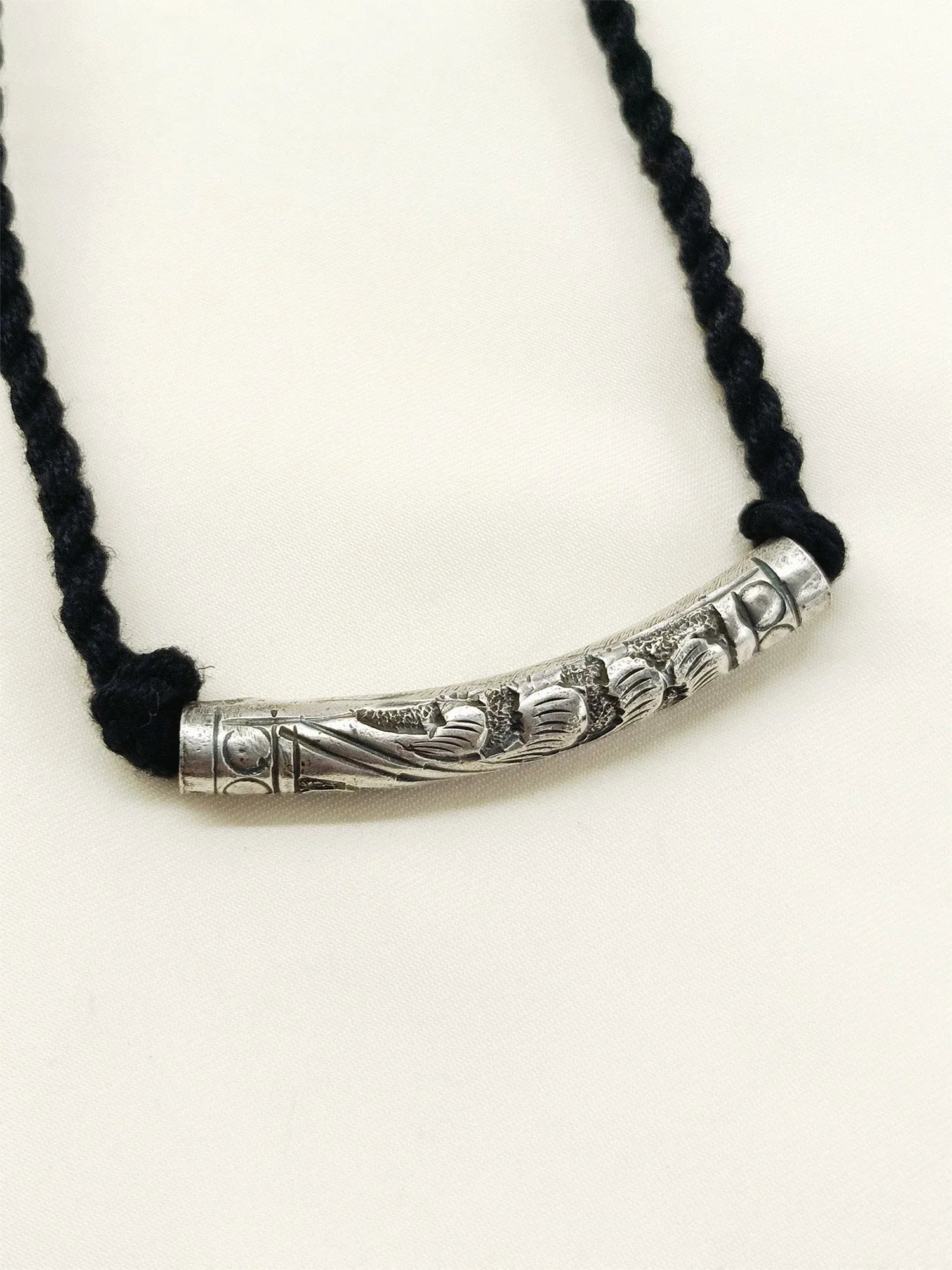 Meehika Black Oxidized Bajubandh