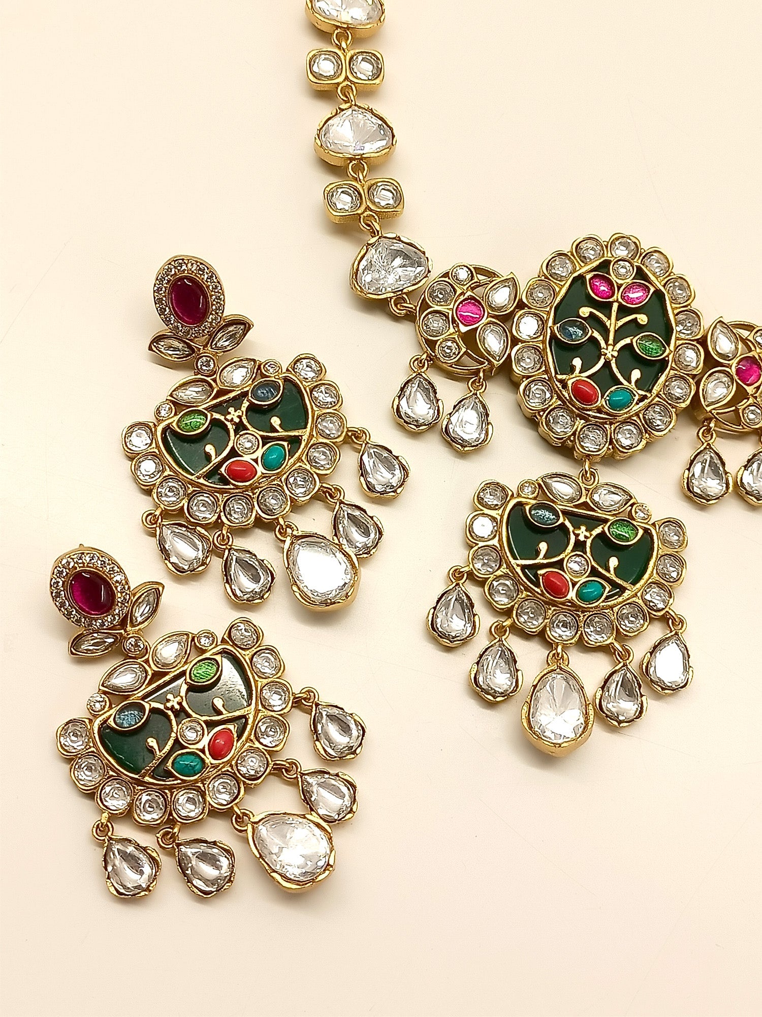 Yessa Multi Colour Boutique Choker Set - qivii