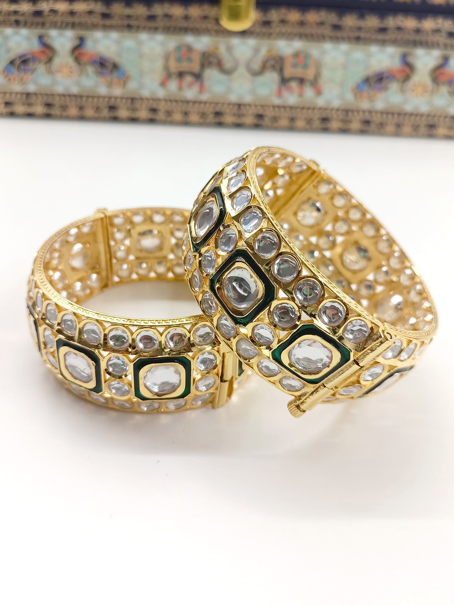 Asin Green Kundan Kada Set Of 2 - qivii