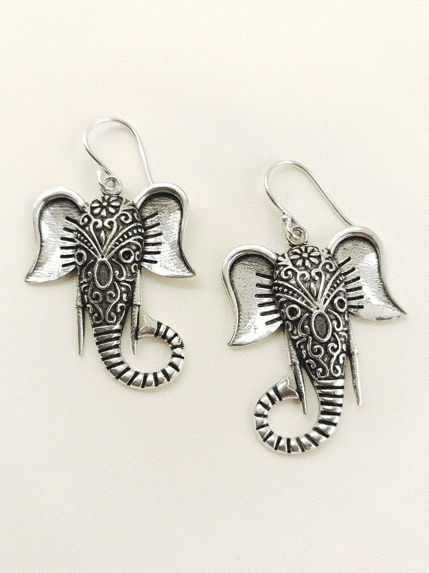 Fiona Silver Western Earrings