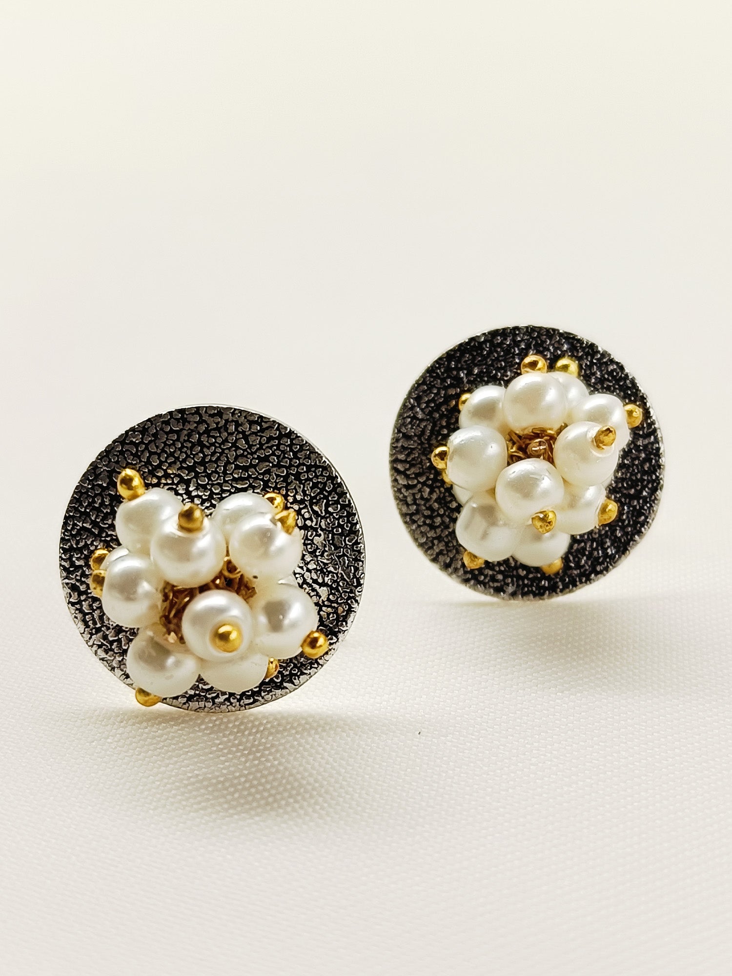 Pranami White Pearl Oxidized Tops