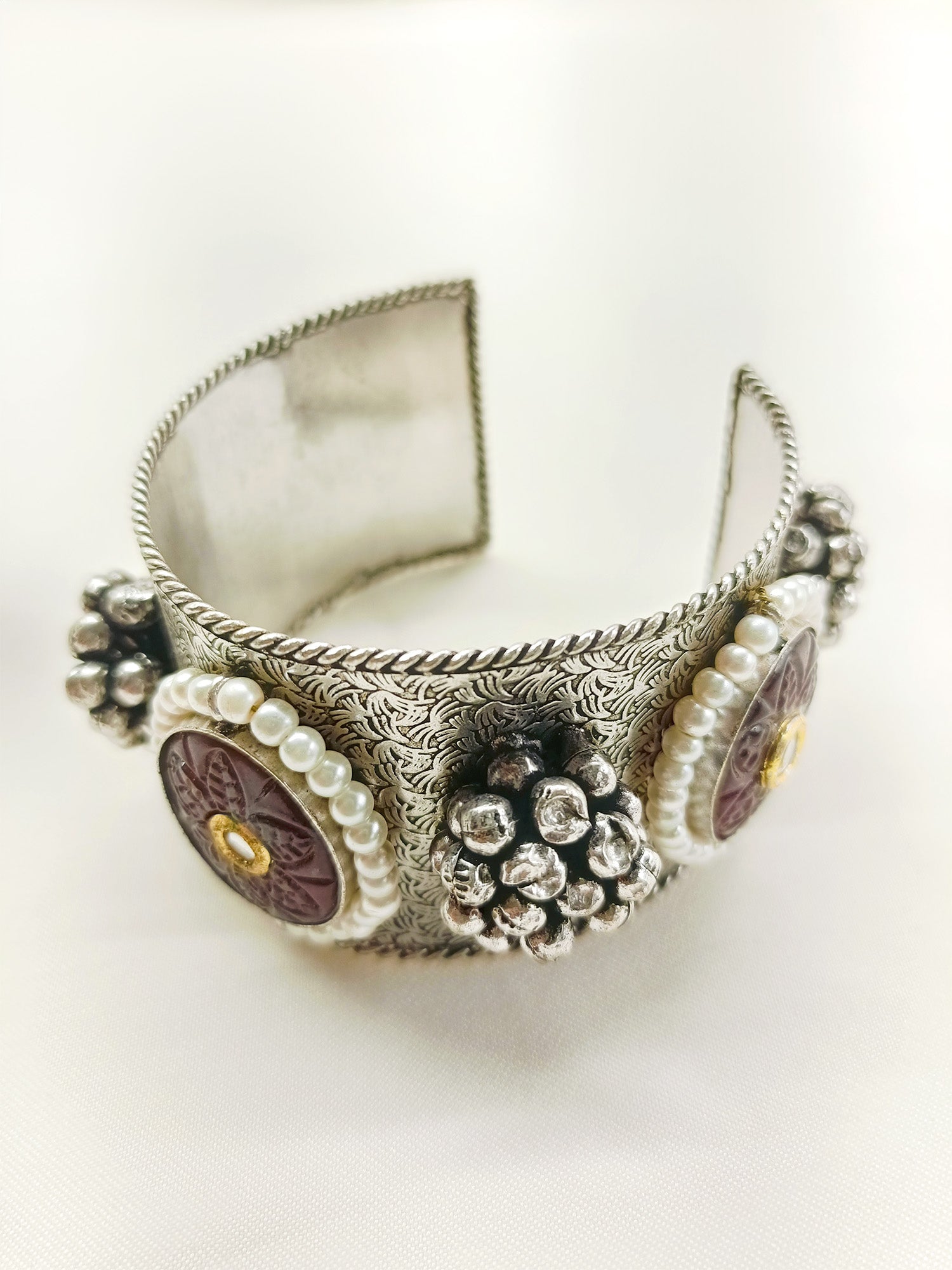 Jenelya Maroon Oxidized Kada - qivii