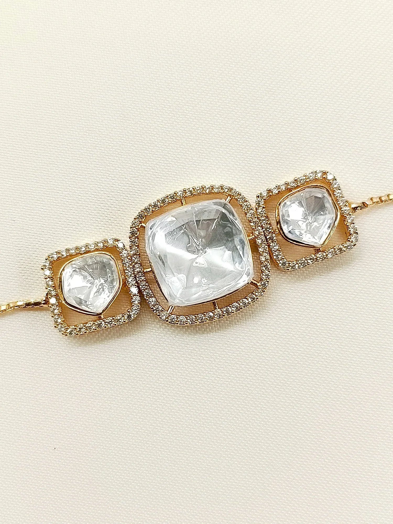 Ikshita White Kundan Bracelet