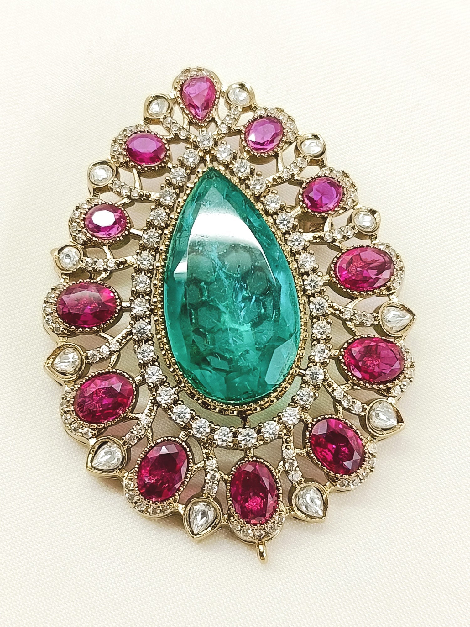 Anuruddh R&G Men's Brooch