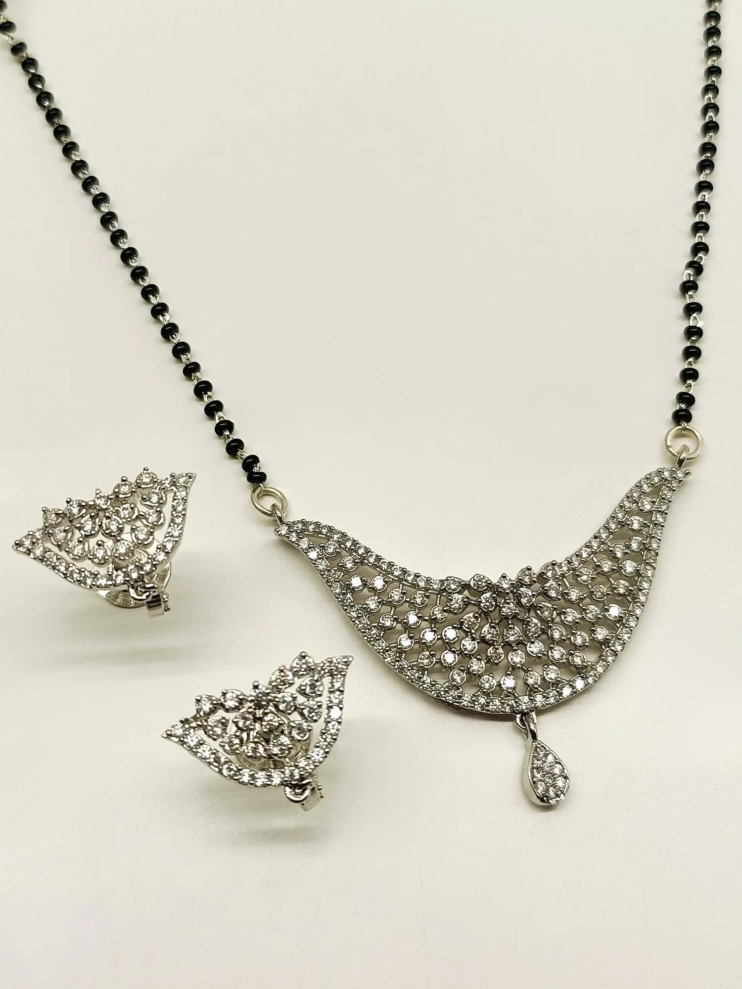 Amaya White American Diamond Mangalsutra