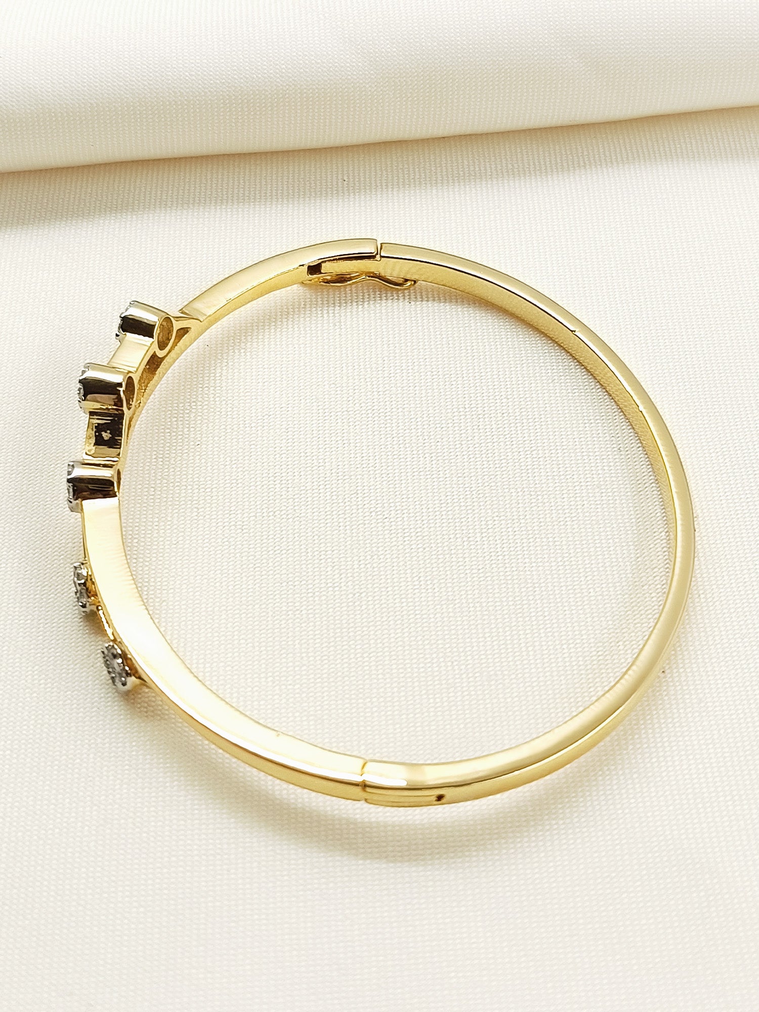 Lyra 92.5 Silver Swarovski Stone Bracelet