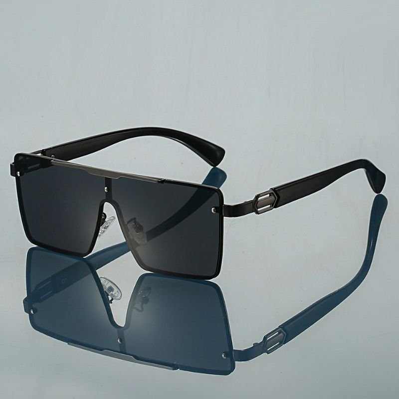 Kingsley Oversized Square Shades - By Qivii