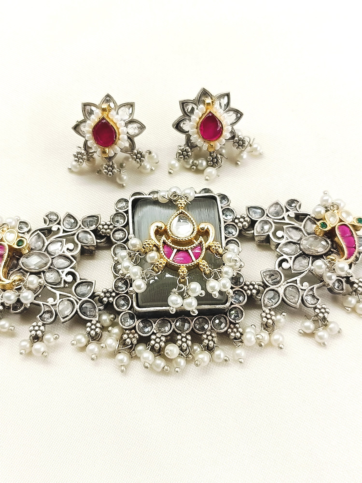 Masira Grey Oxidized Choker Set