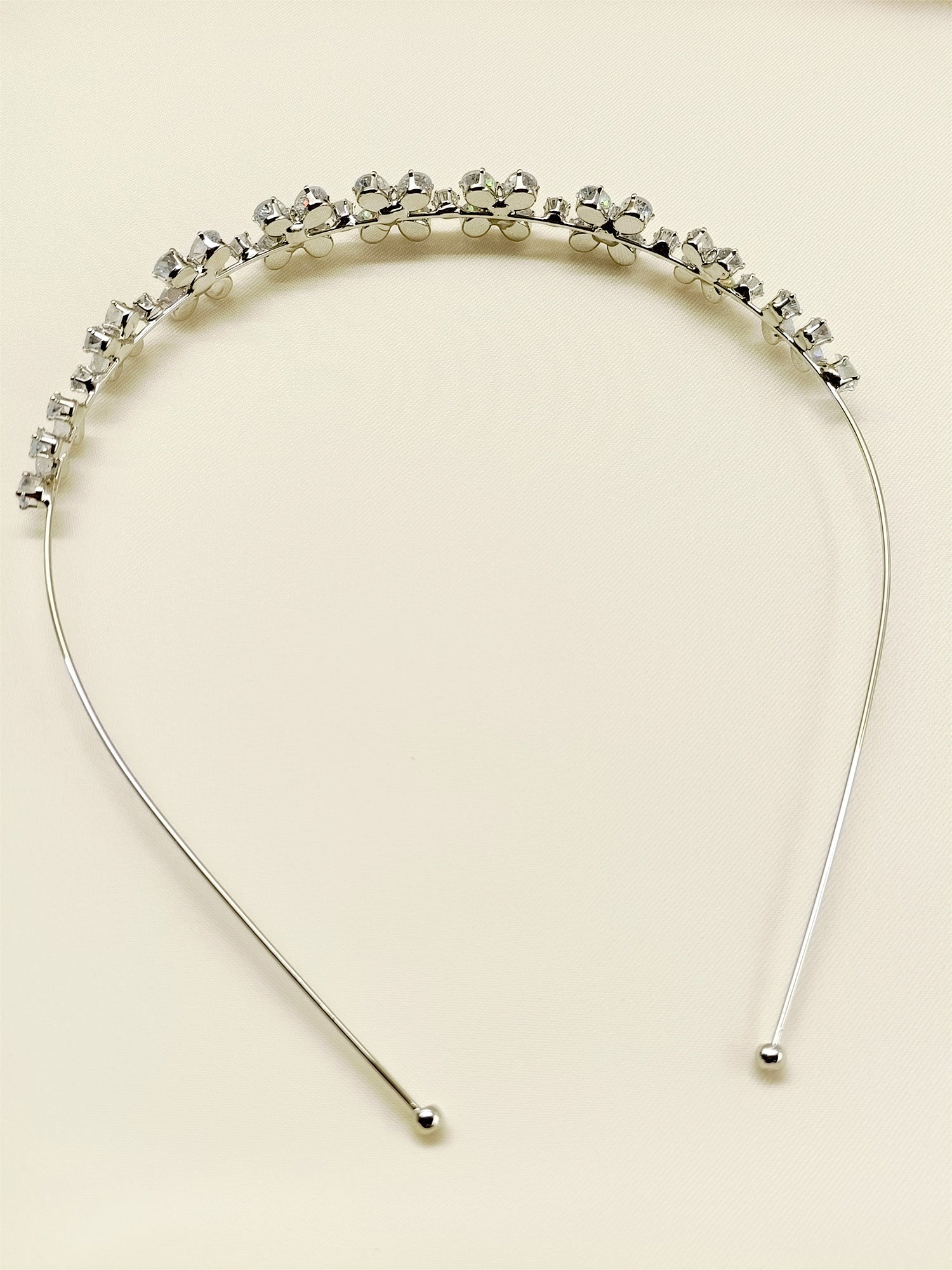 Jasleen American Diamond Hair Band