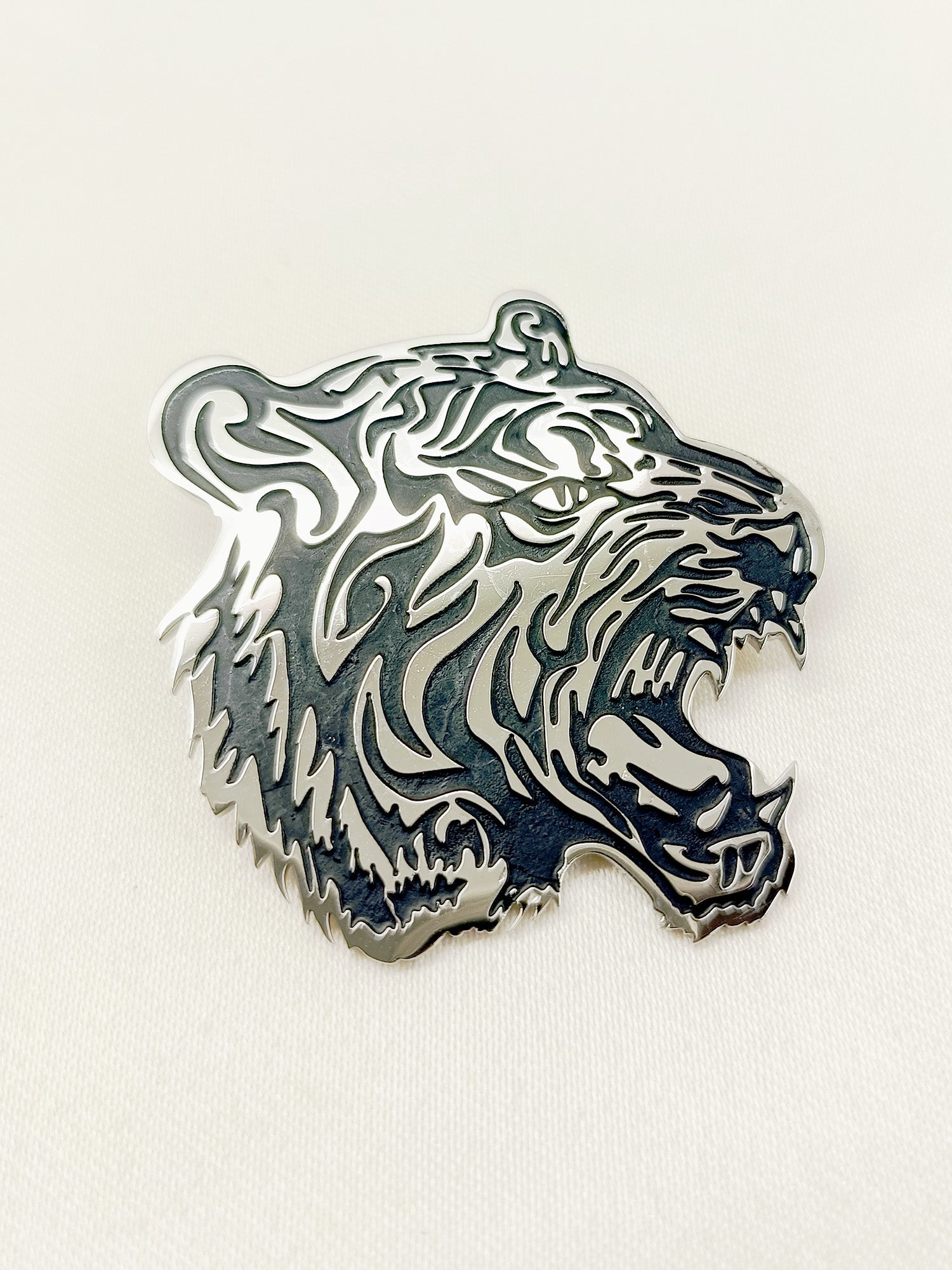 Rida Silver Tiger Men's Brooch