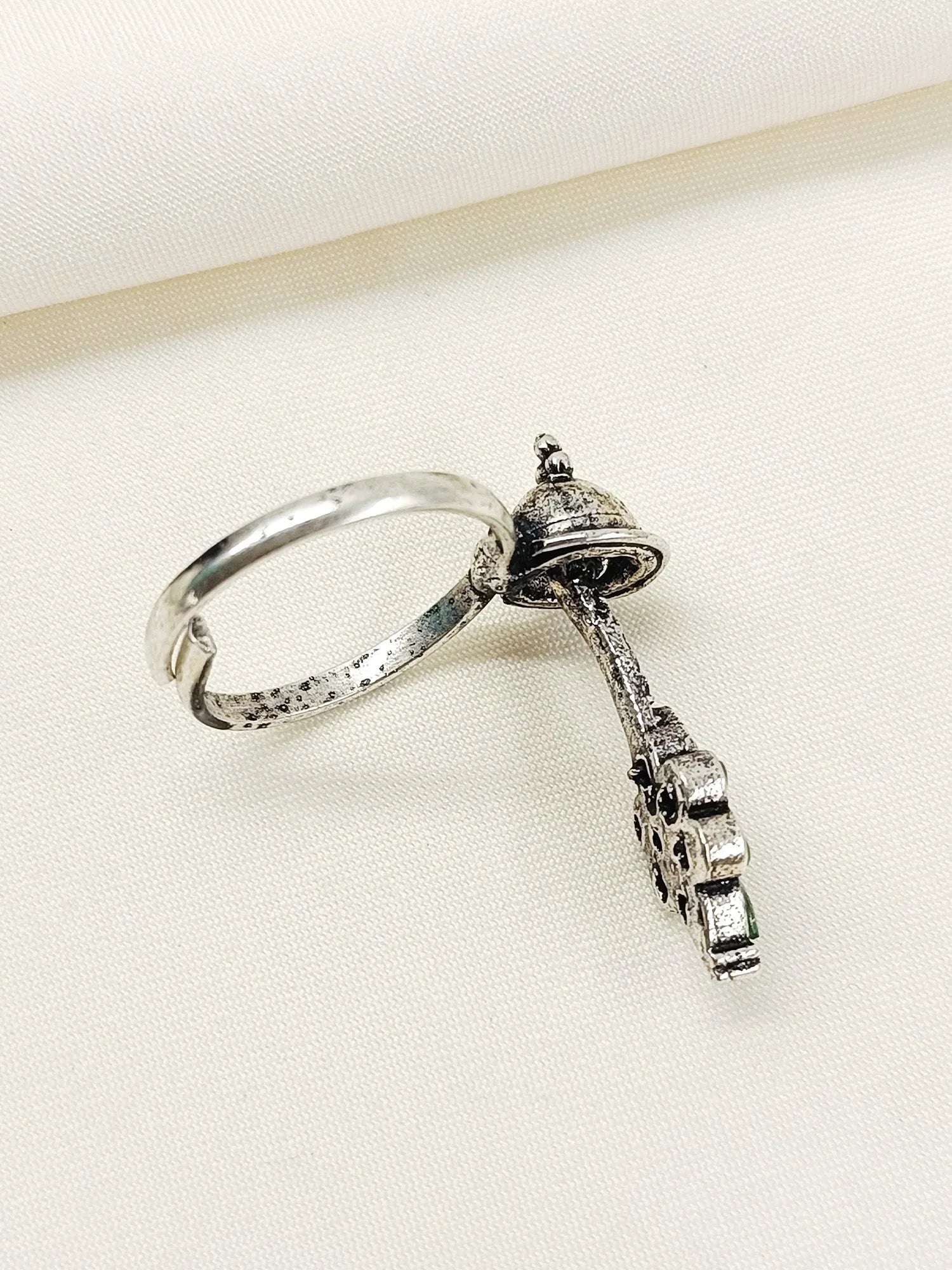 Ethana Green Oxidized Finger Ring