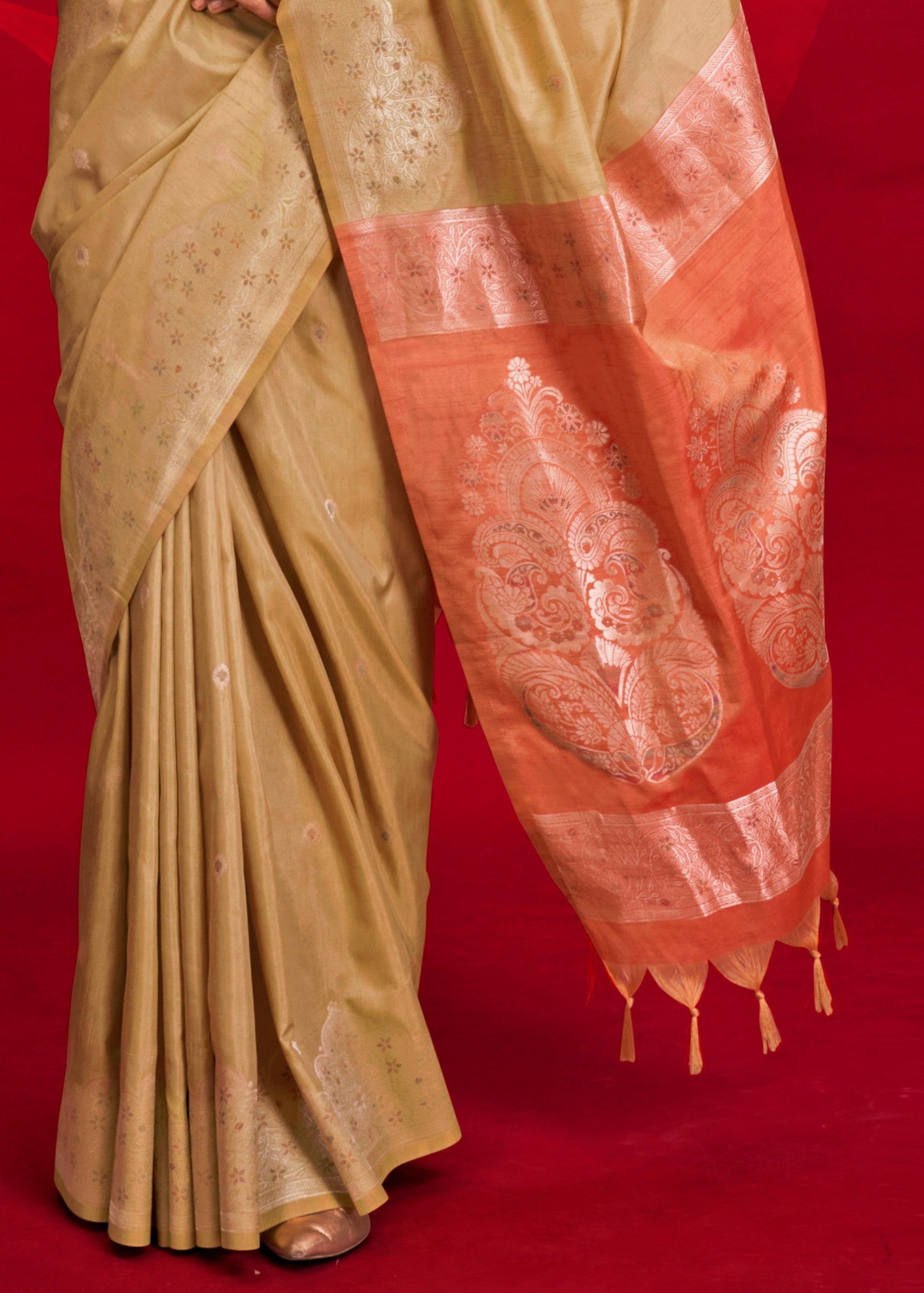Mustard Tussar Silk Handloom Weaving Saree with Contrast Ikkat Pallu - qivii
