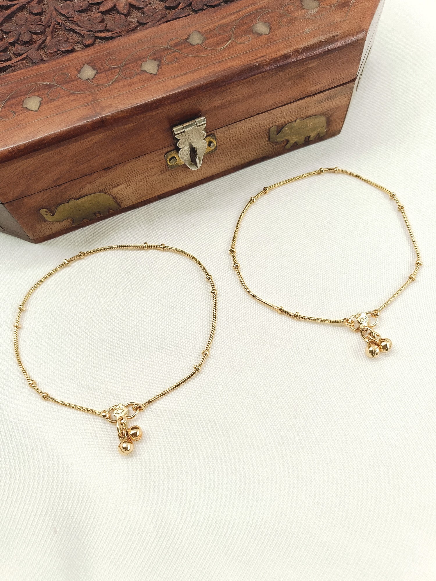 Utsavi Gold Plated Delicate Payal/Anklet