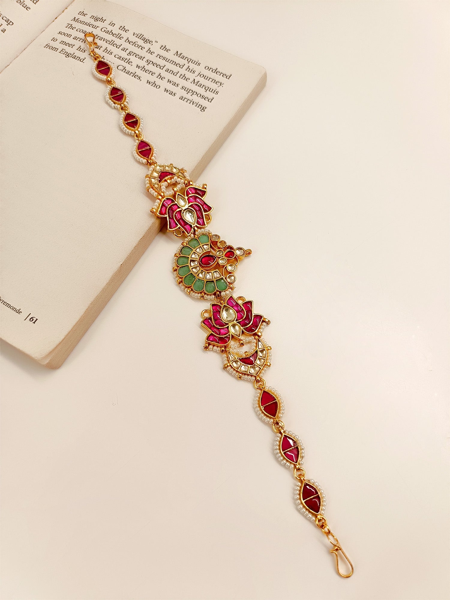 Keily M & G Lotus Kundan Sheeshpatti