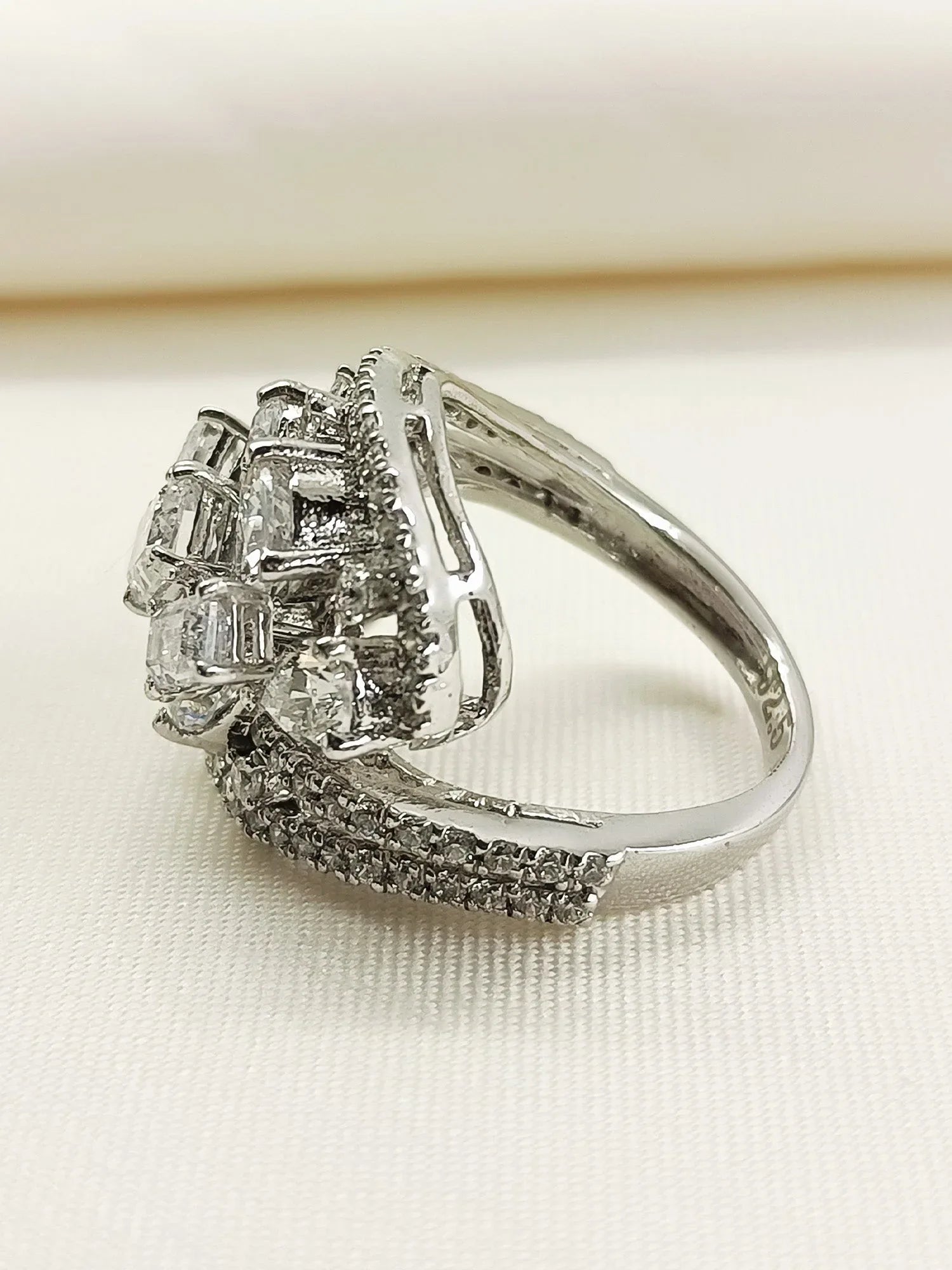 Raven 92.5 Silver Swarovski Stone Finger Ring