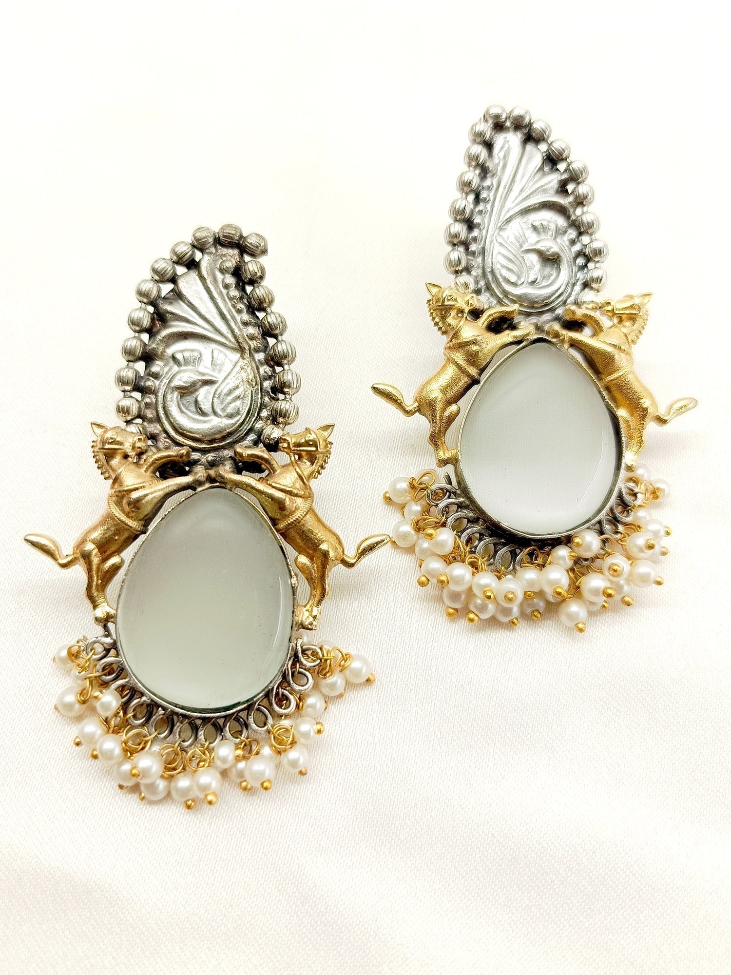 Danvi Grey Oxidized Earrings - qivii