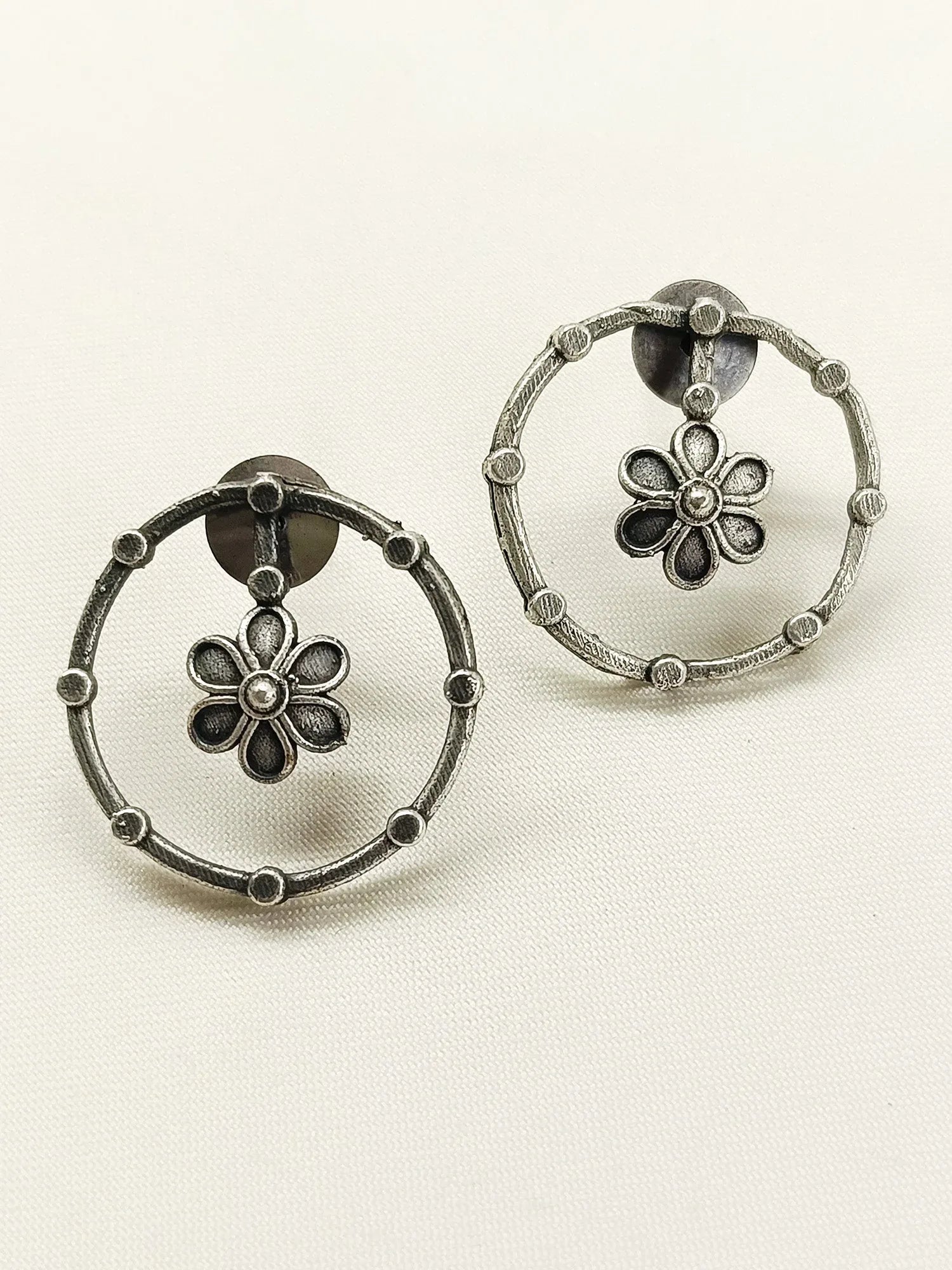 Jarapaha Plain Oxidized Tops