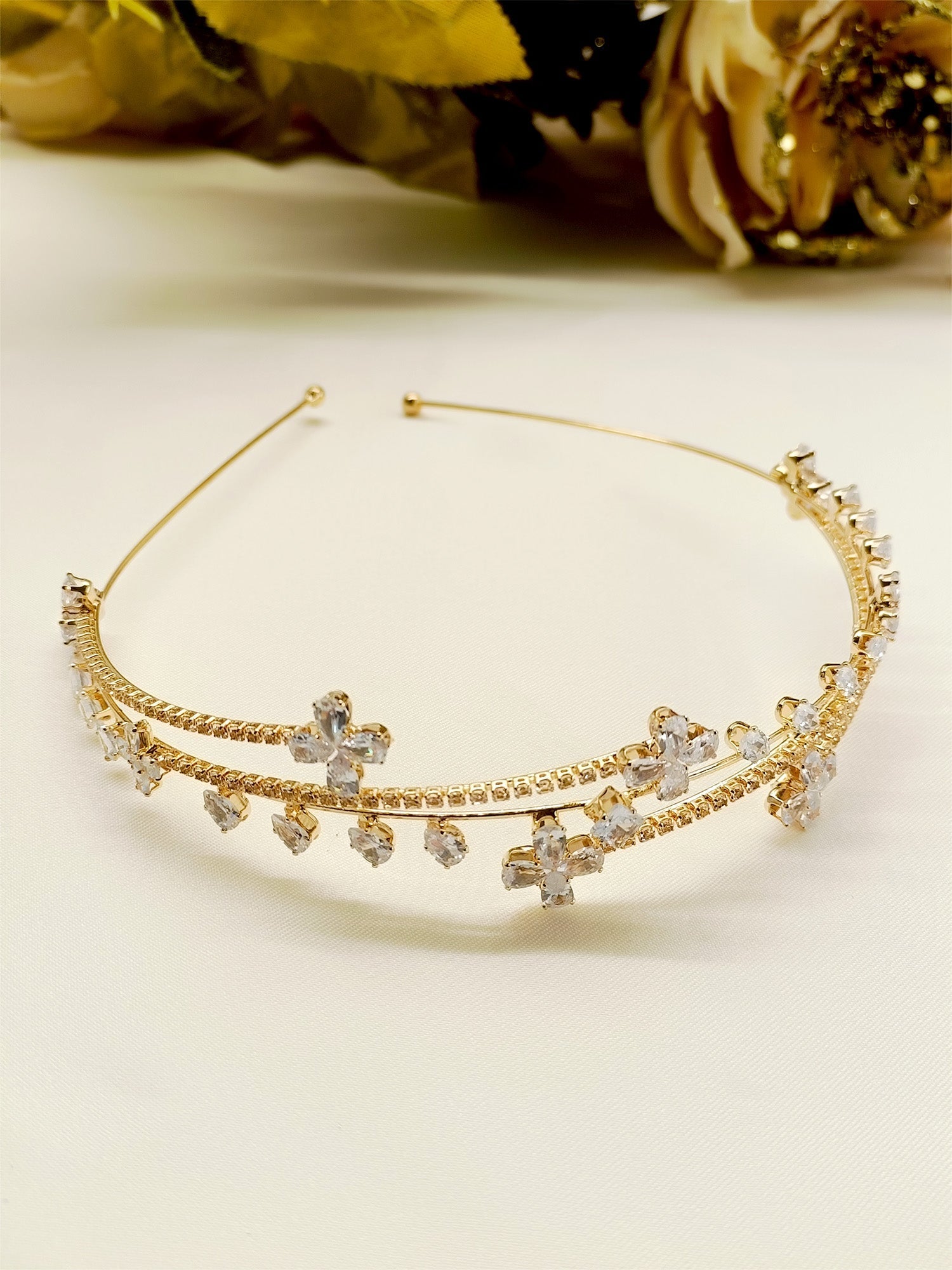 Surbhi American Diamond Hair Band - qivii