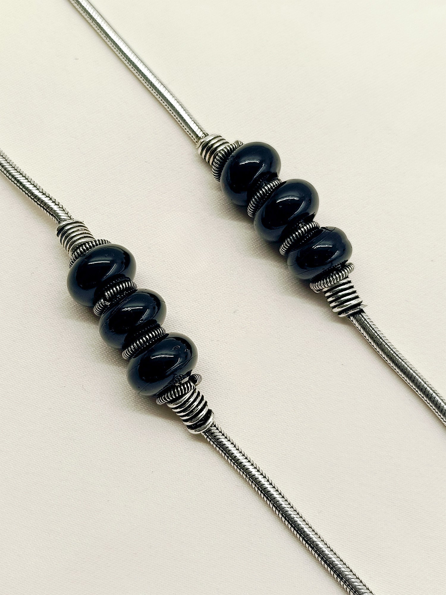 Zinathi Black Oxidized Silver Anklet - qivii