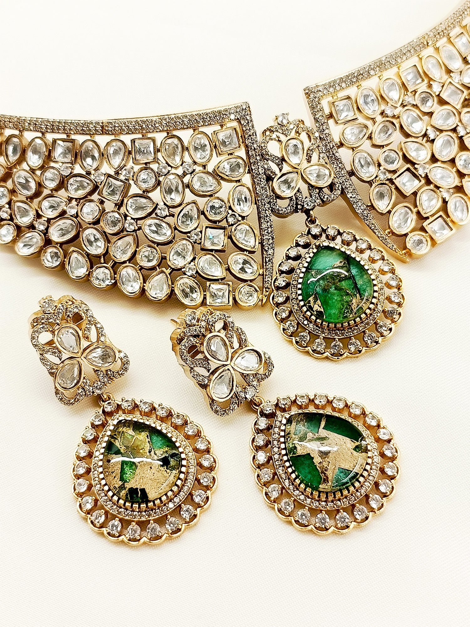 Jeevita Green Kundan Choker Set