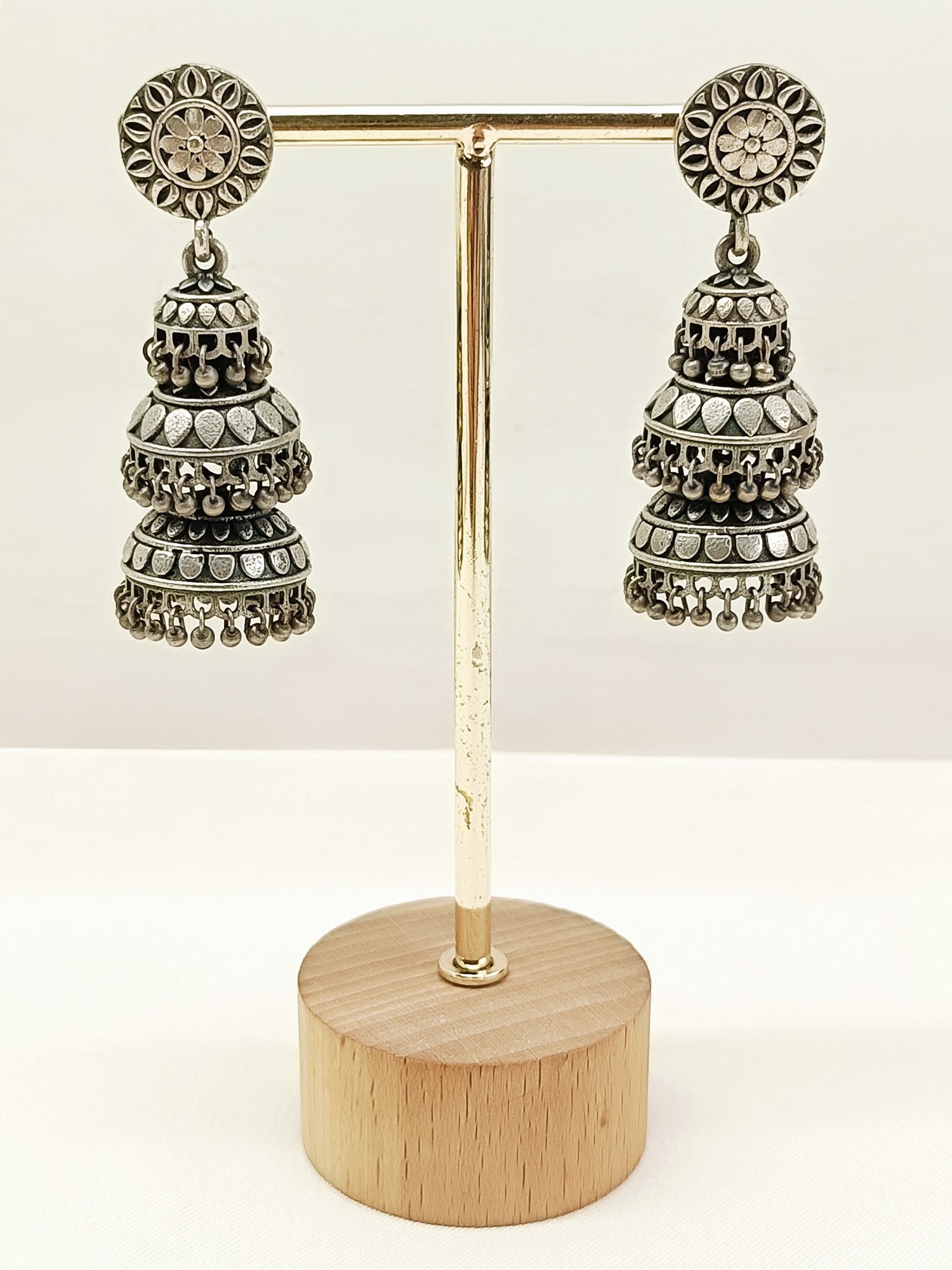 Punarvi Plain Oxidized Jhumki
