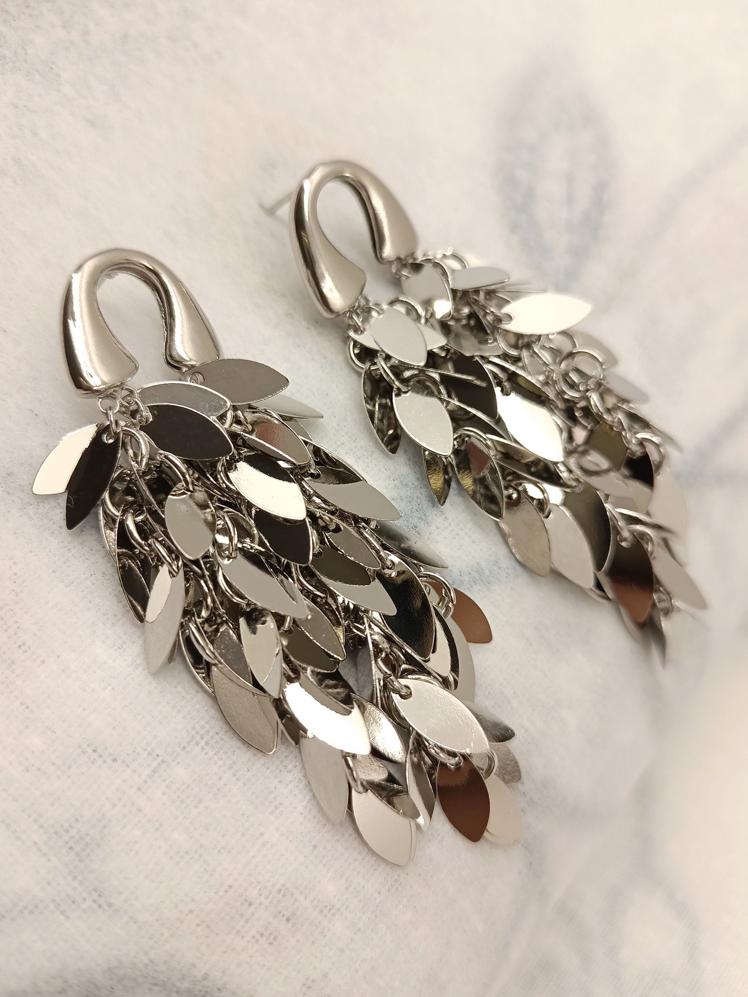 Anguri Silver Western Earrings - qivii