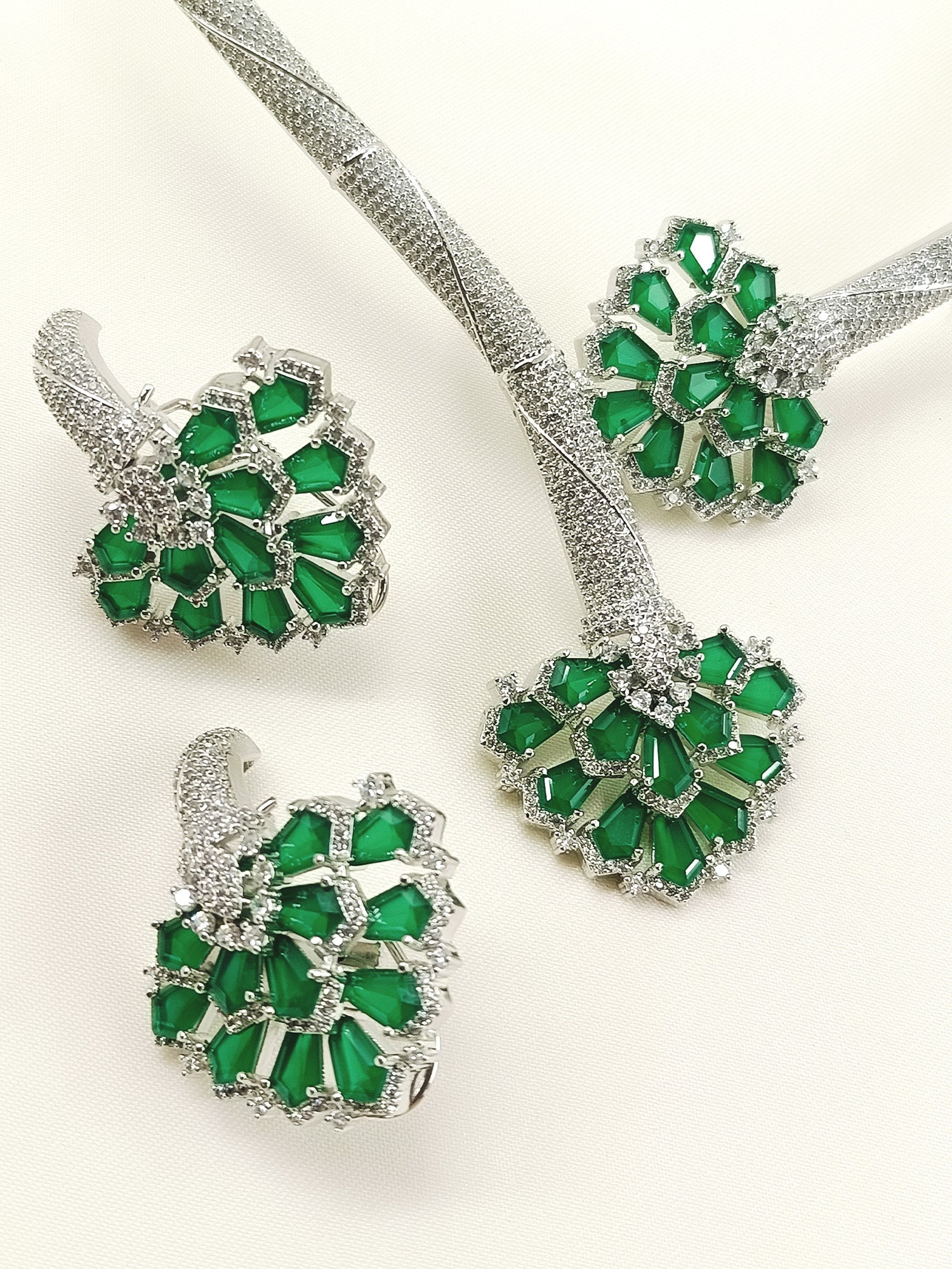Amruta Green American Diamond Hasli Styled Set