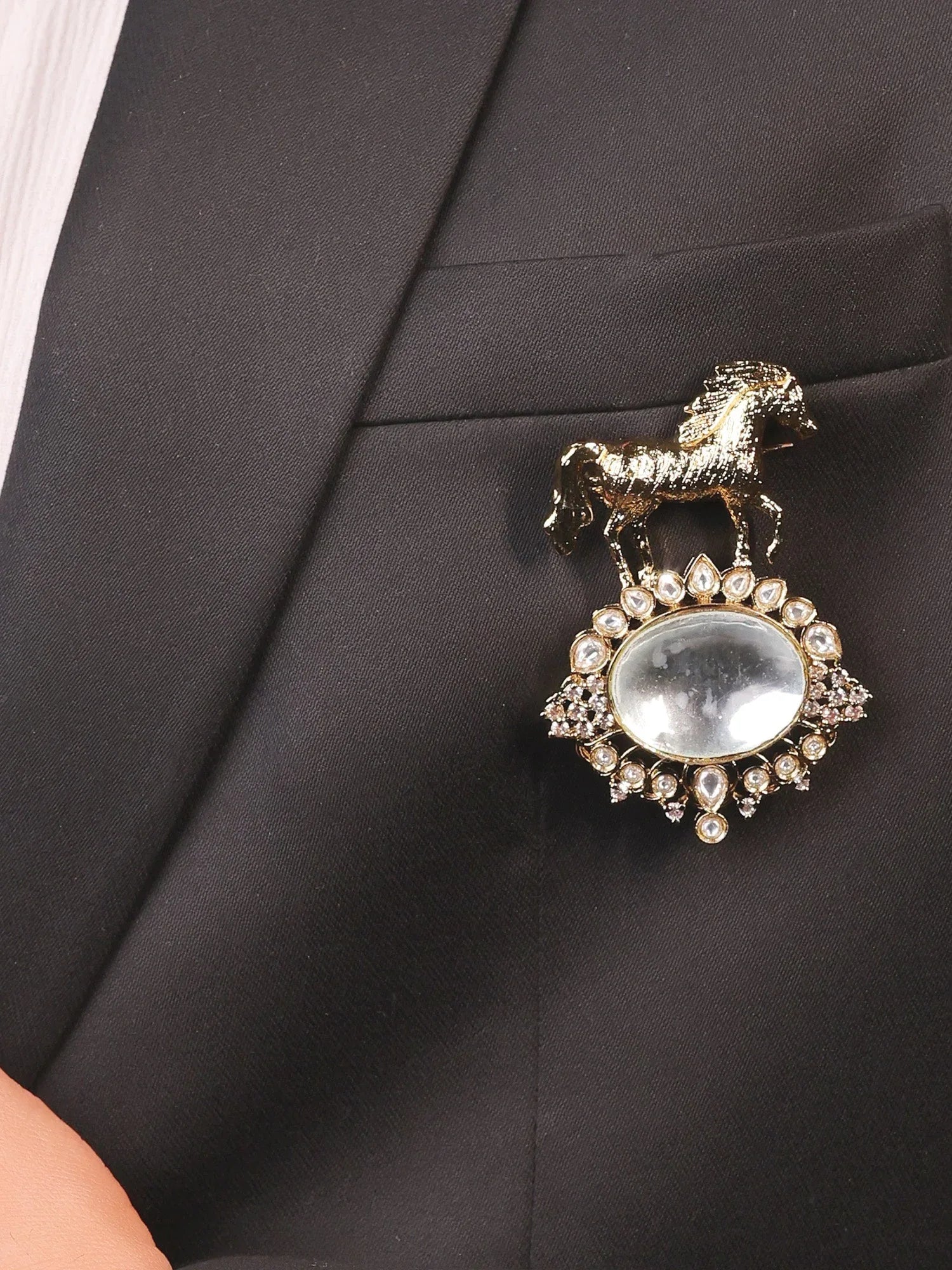 Vivaan White Horse Brooch