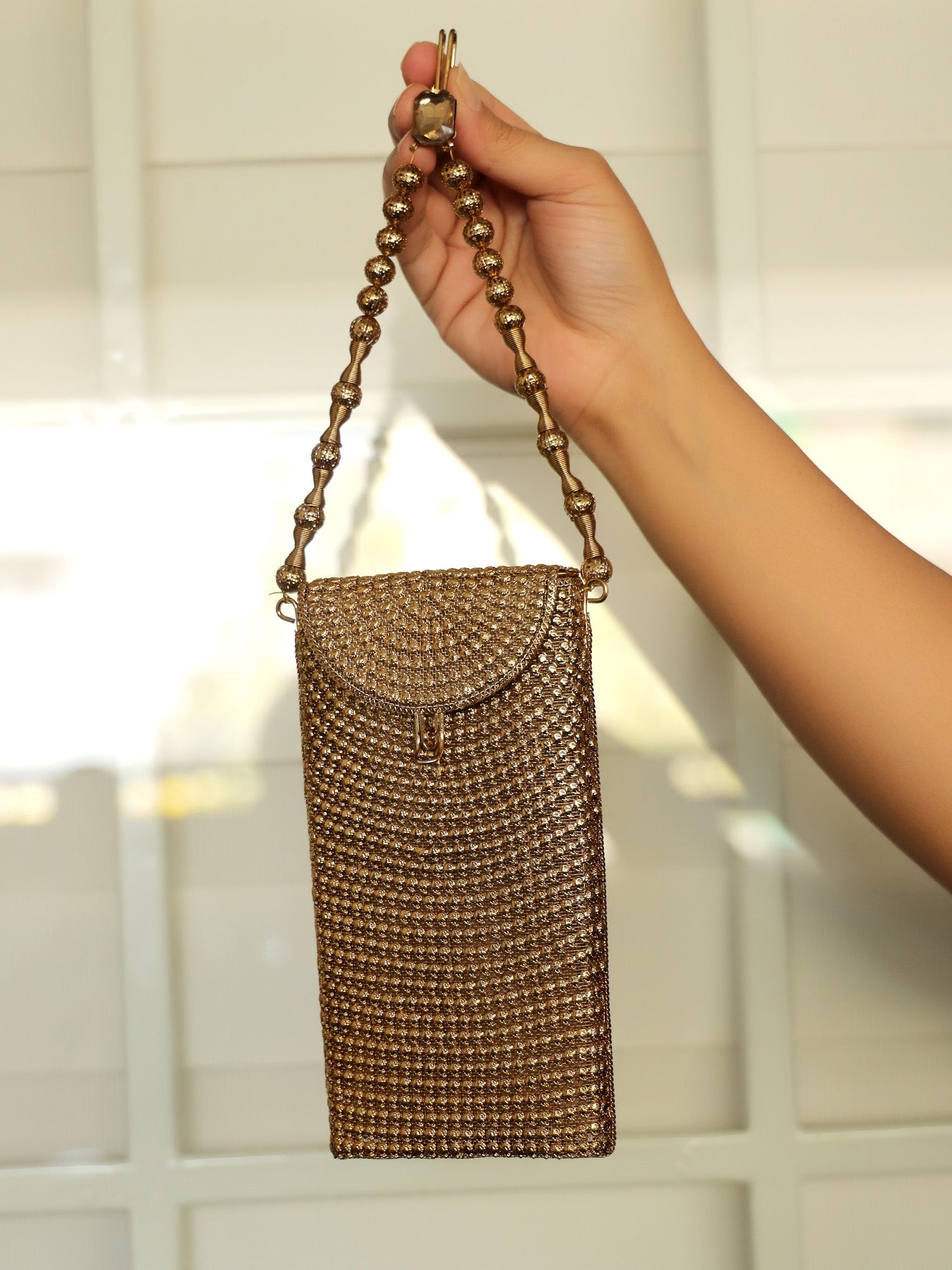 Sidra Golden Mobile Pouch - qivii
