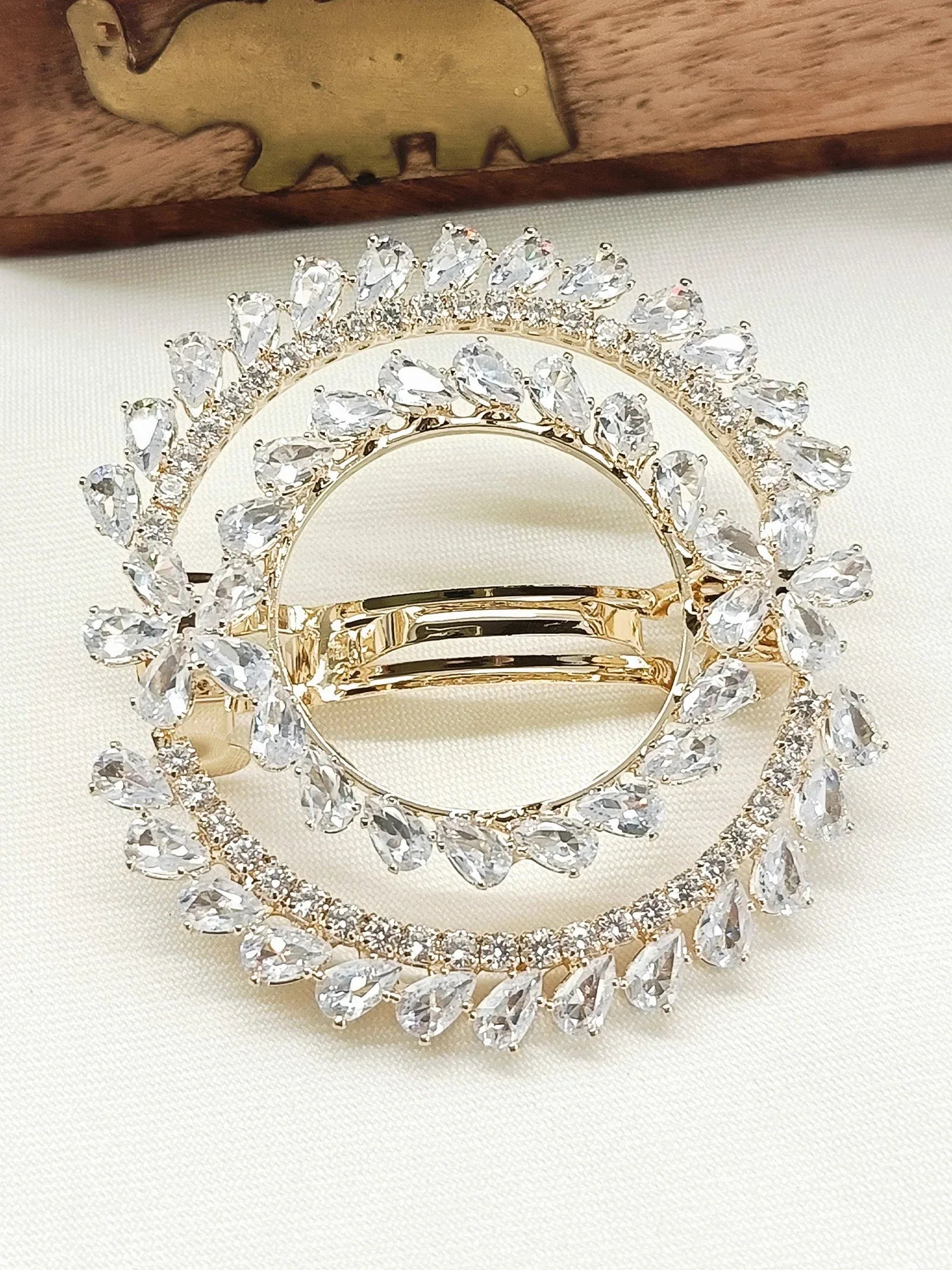 Darika Golden Hair Clip