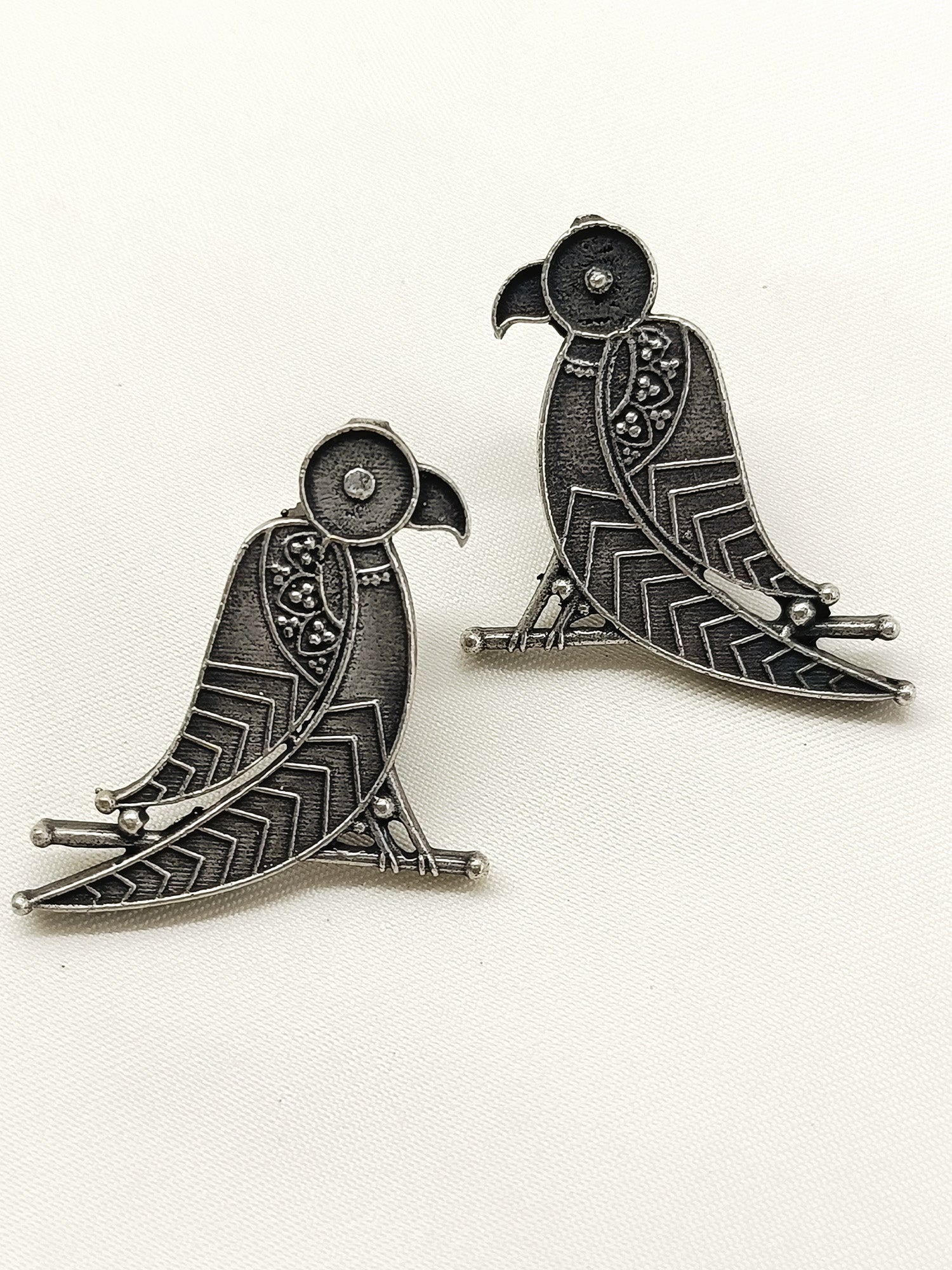 Samyuta Plain Oxidized Tops