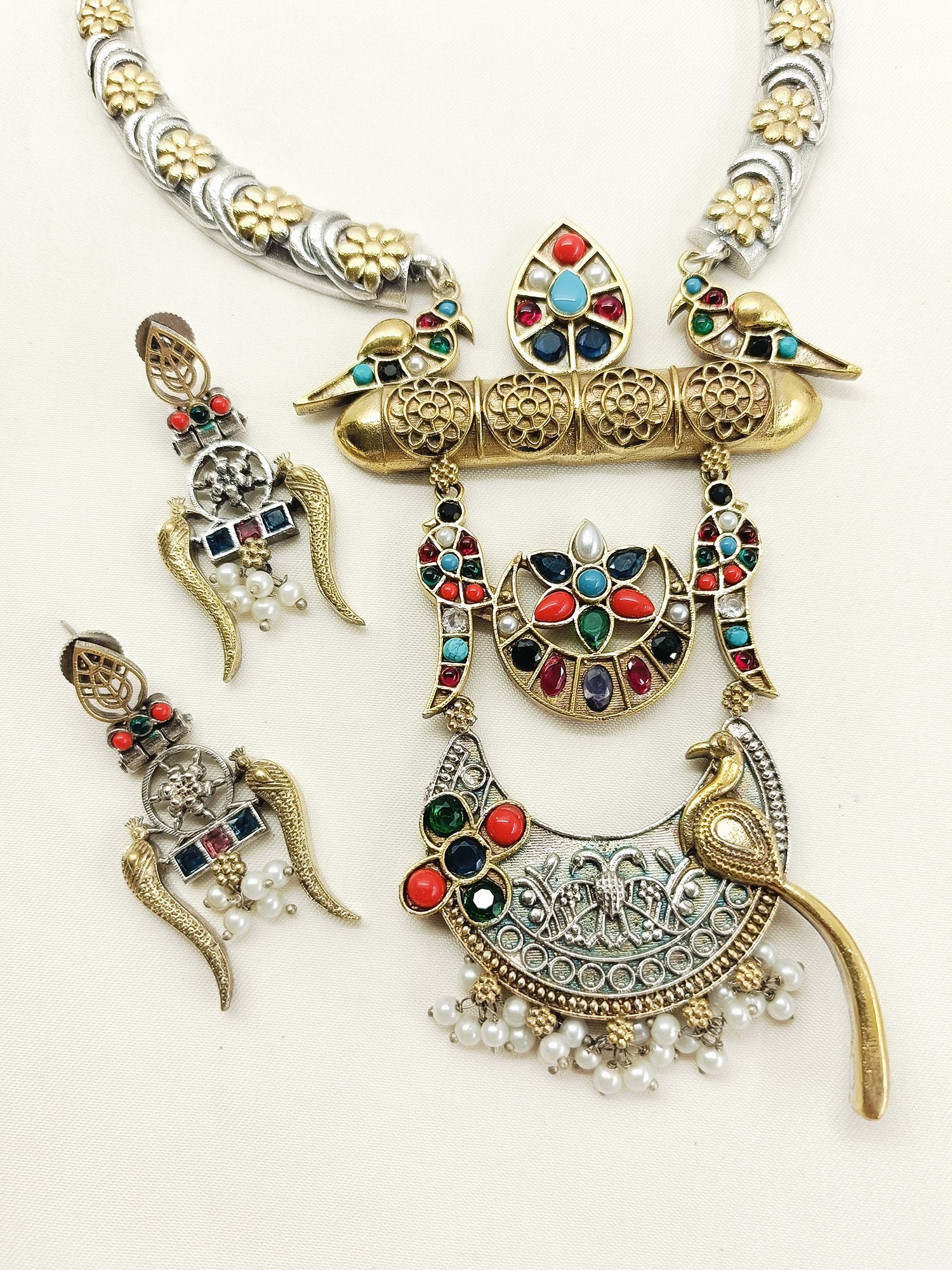 Yasogamya Multi Colour Oxidized Hasli Styled Necklace Set