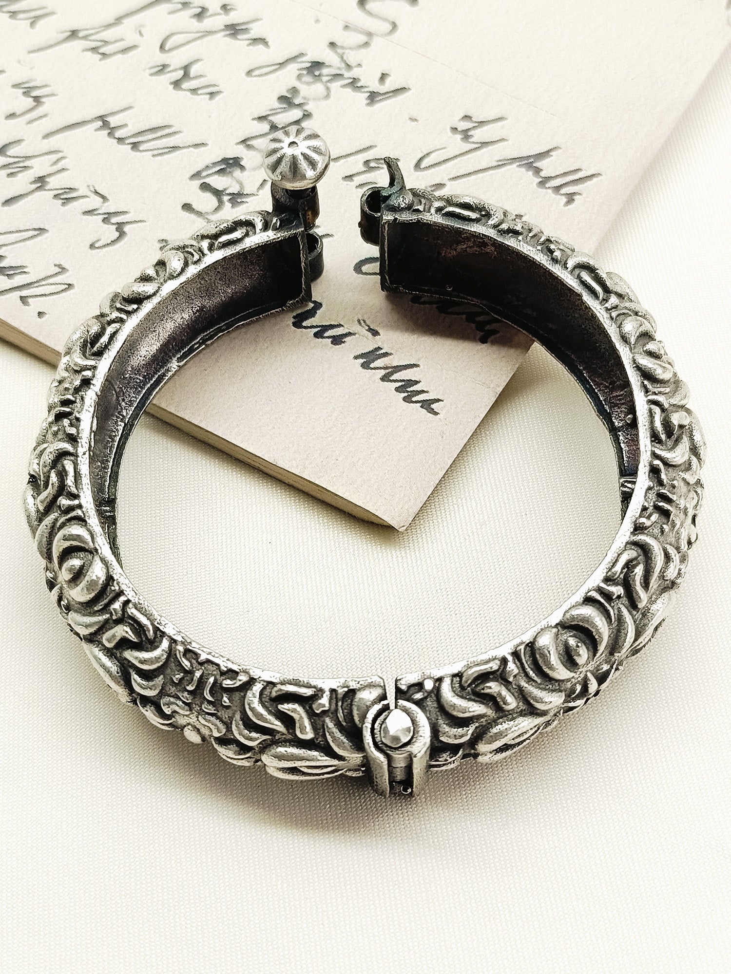 Atena Plain Oxidized Kada