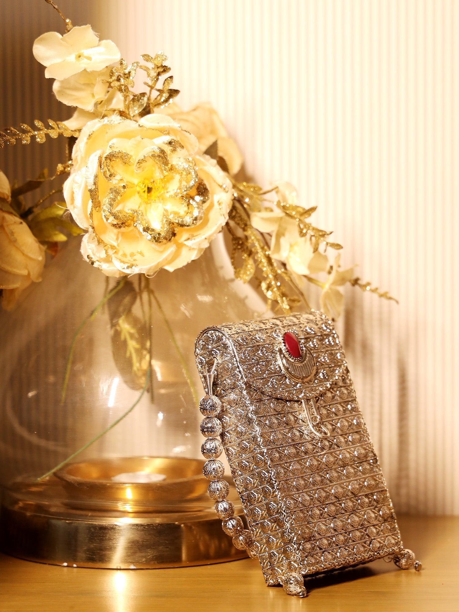Kangna Ruby Silver Mobile Pouch - qivii