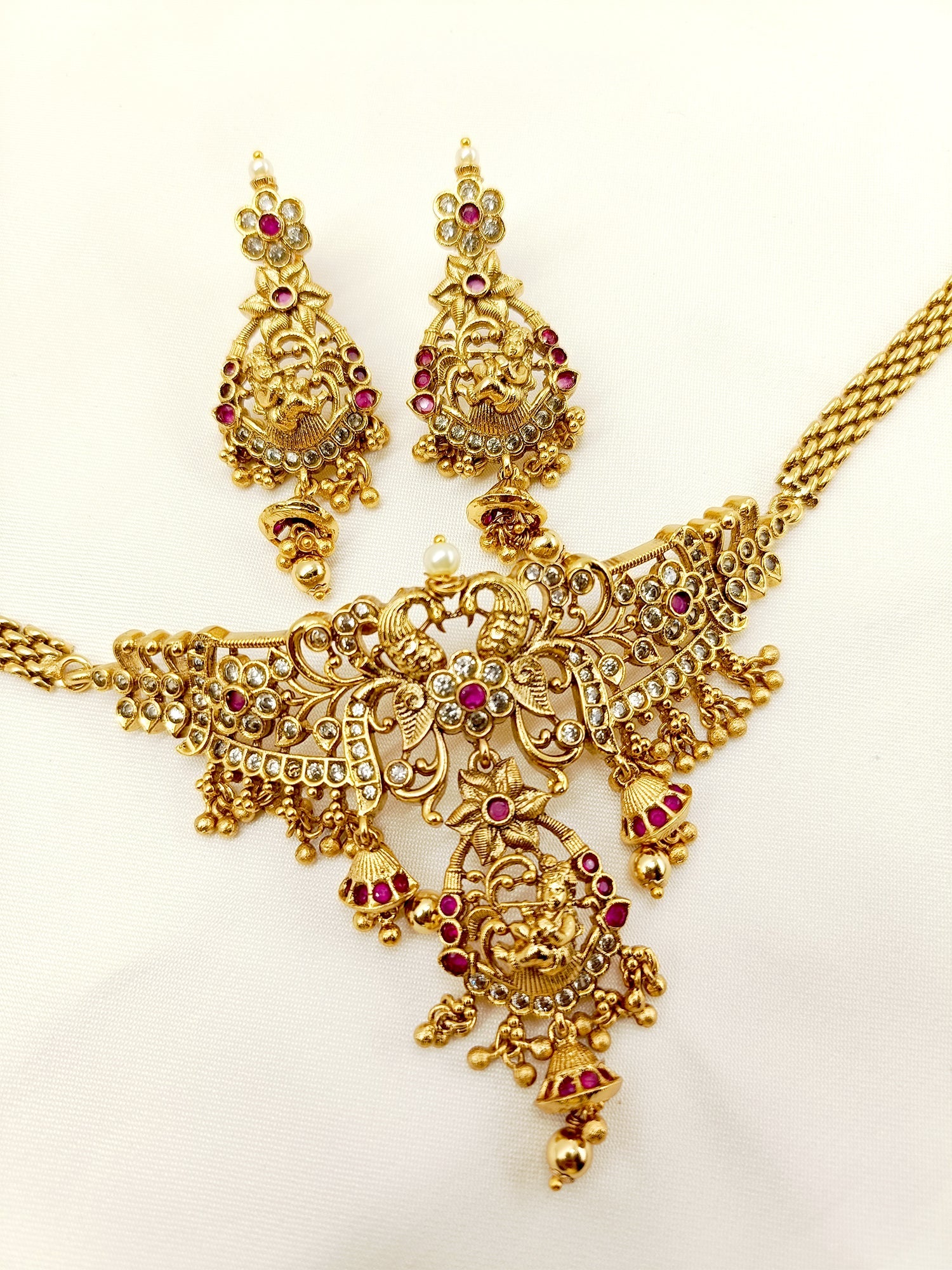 Dhara Ruby Antique Set