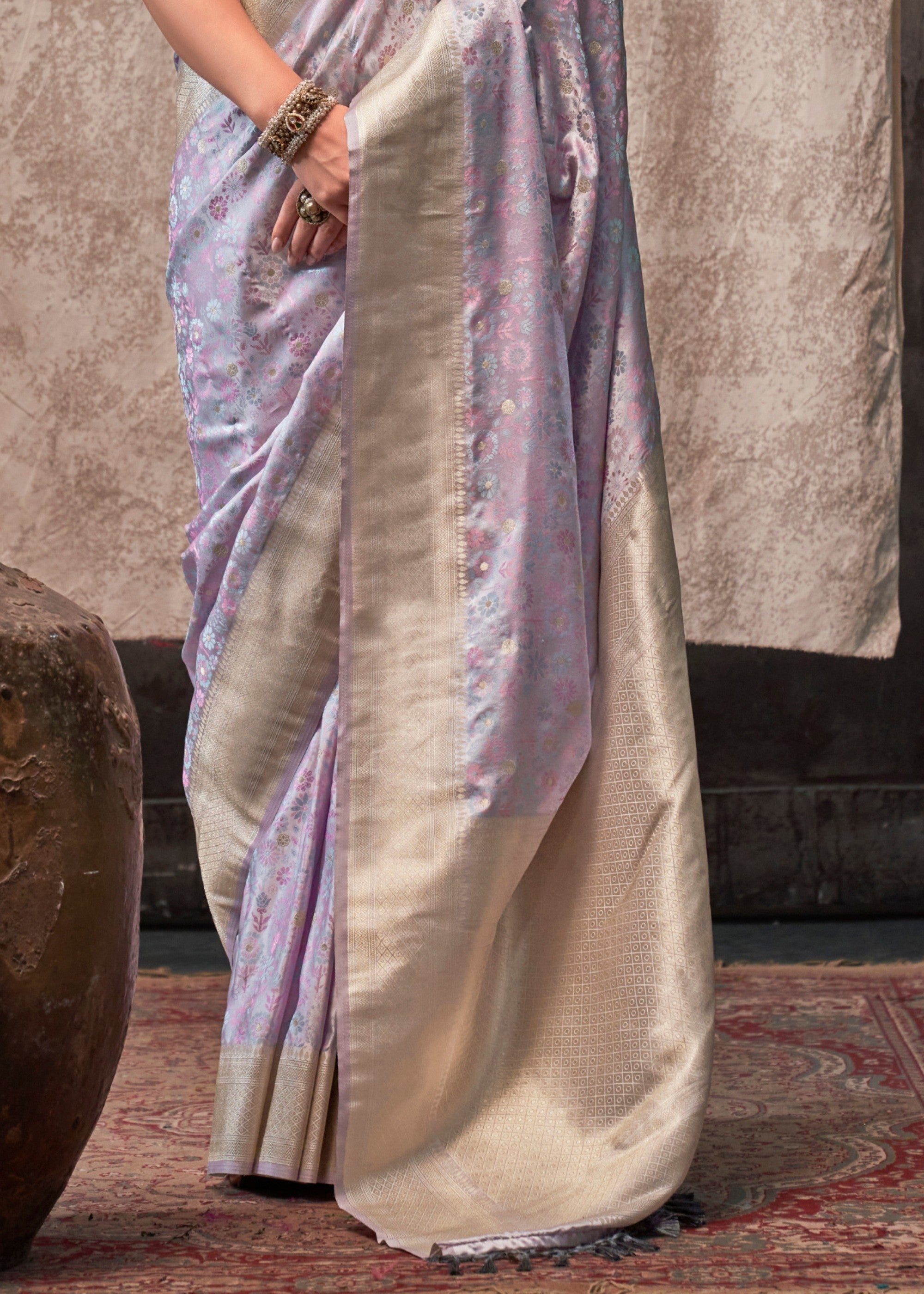 Lavender Pure Satin Handloom Weaving Silk Sarees - qivii