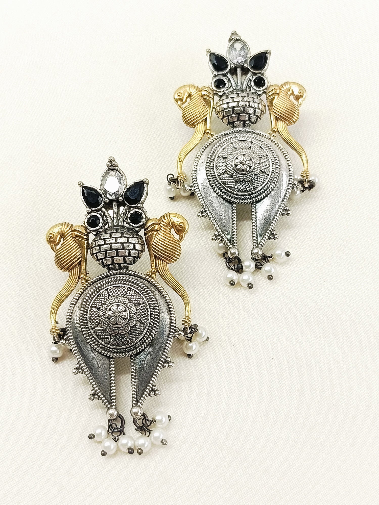 Umika Black Oxidized Earring