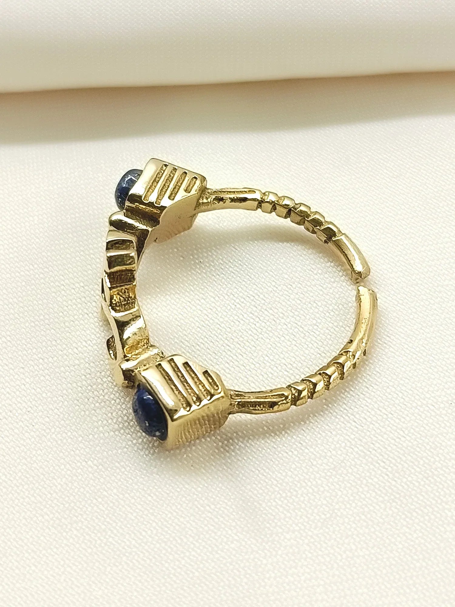 Ishani Blue Western Finger Ring