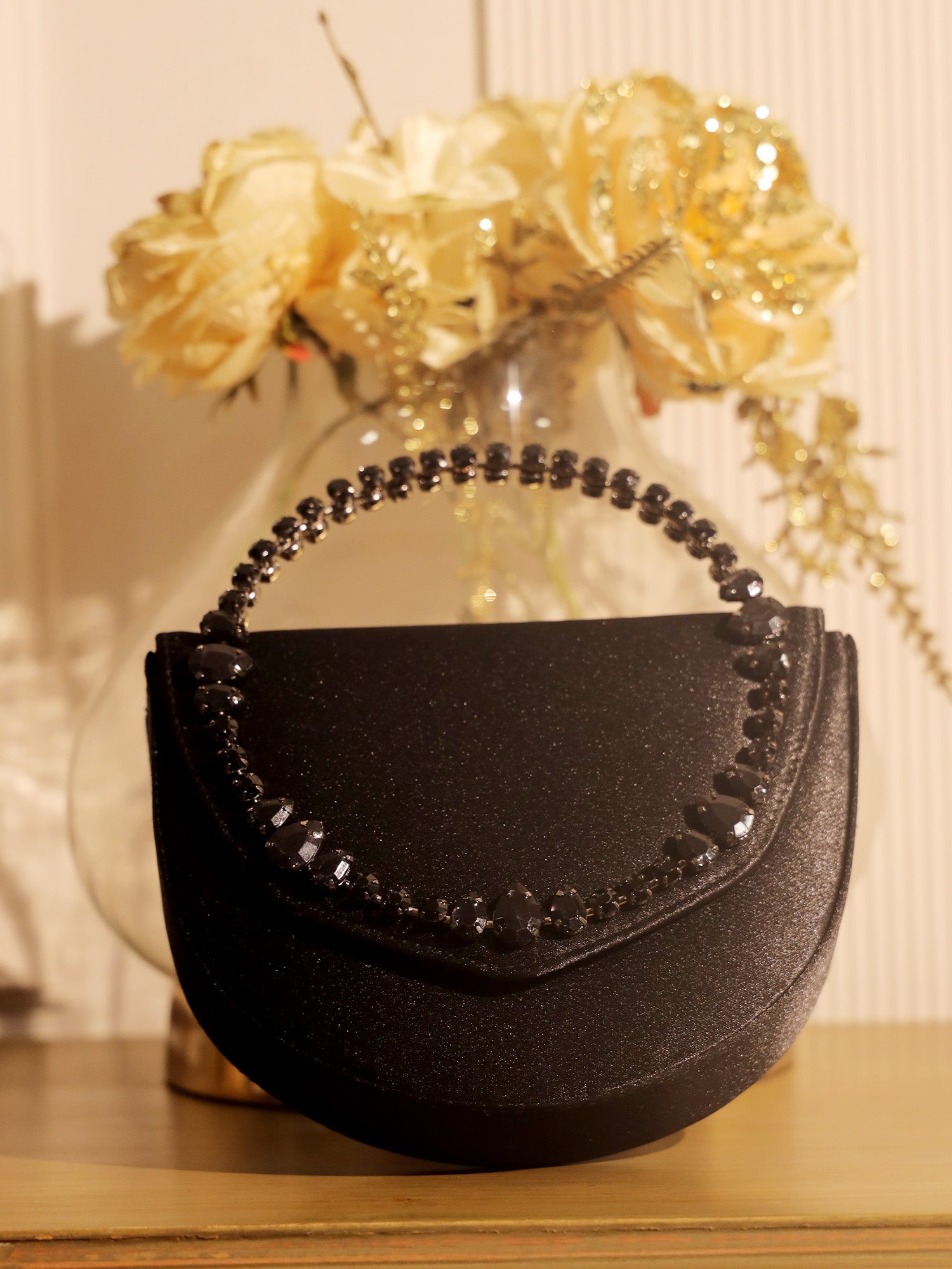 Dikshita Black Evening Clutch - qivii