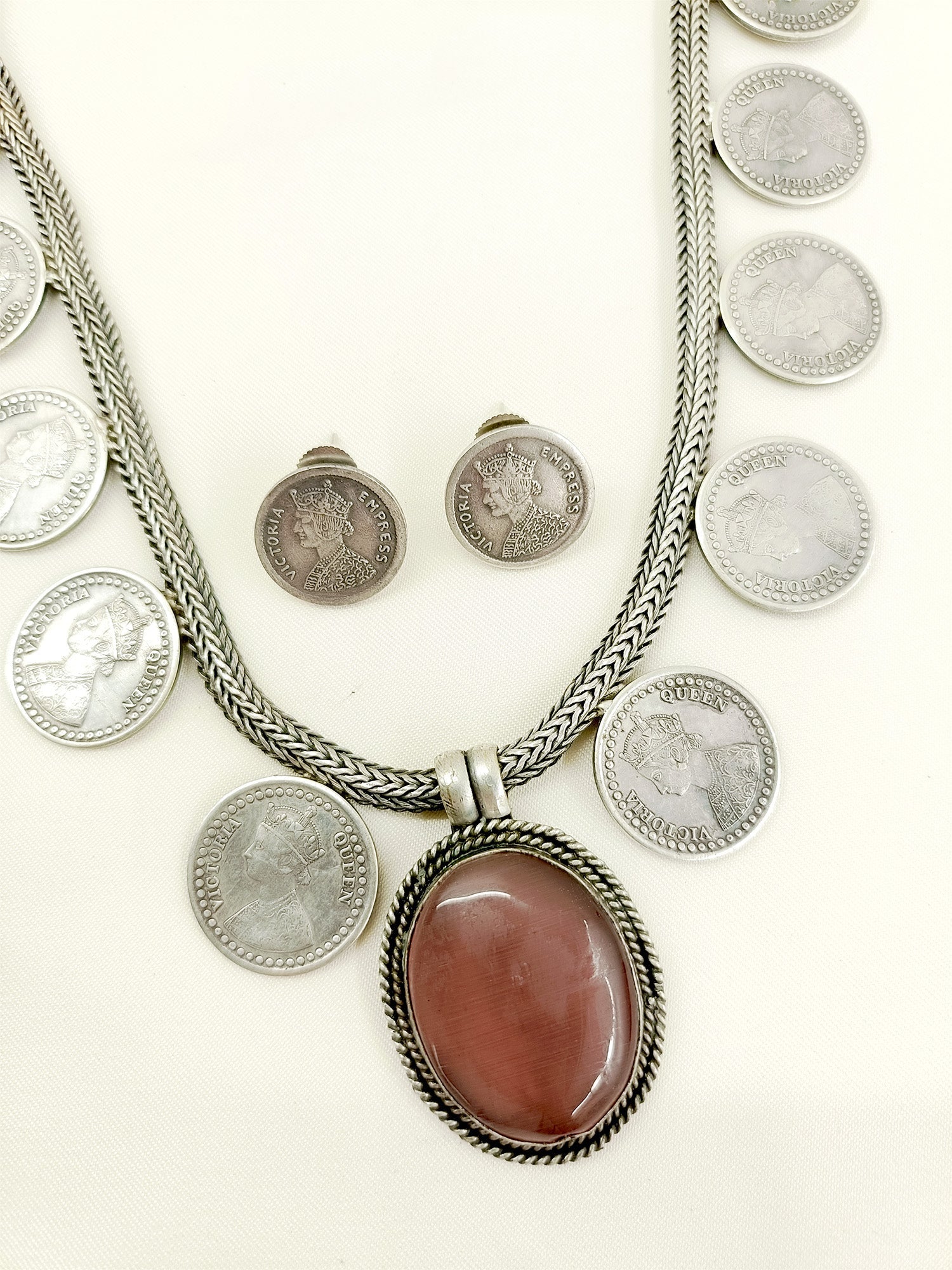 Reyhana Baby Pink German Silver Oxidized Necklace Set - qivii