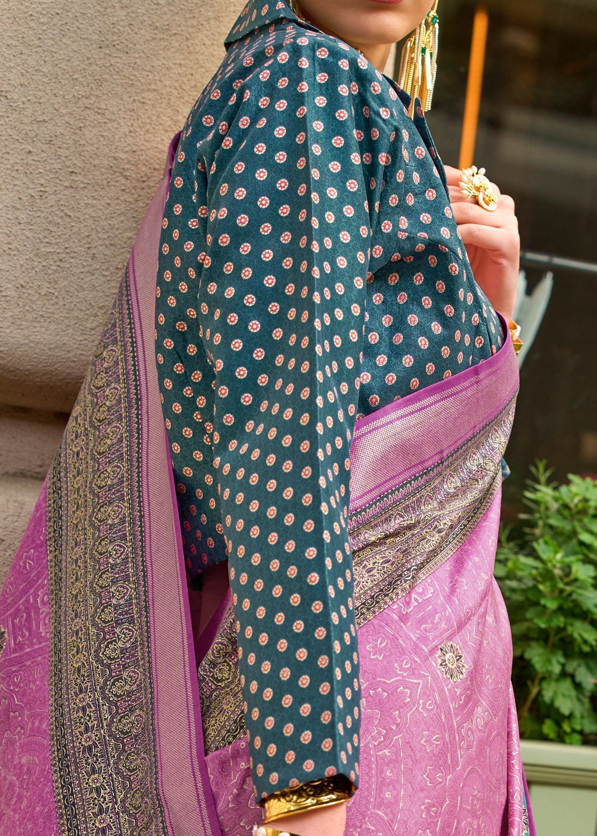 Fuscia Pink Poly Viscose Silk Saree With Foil Print - qivii