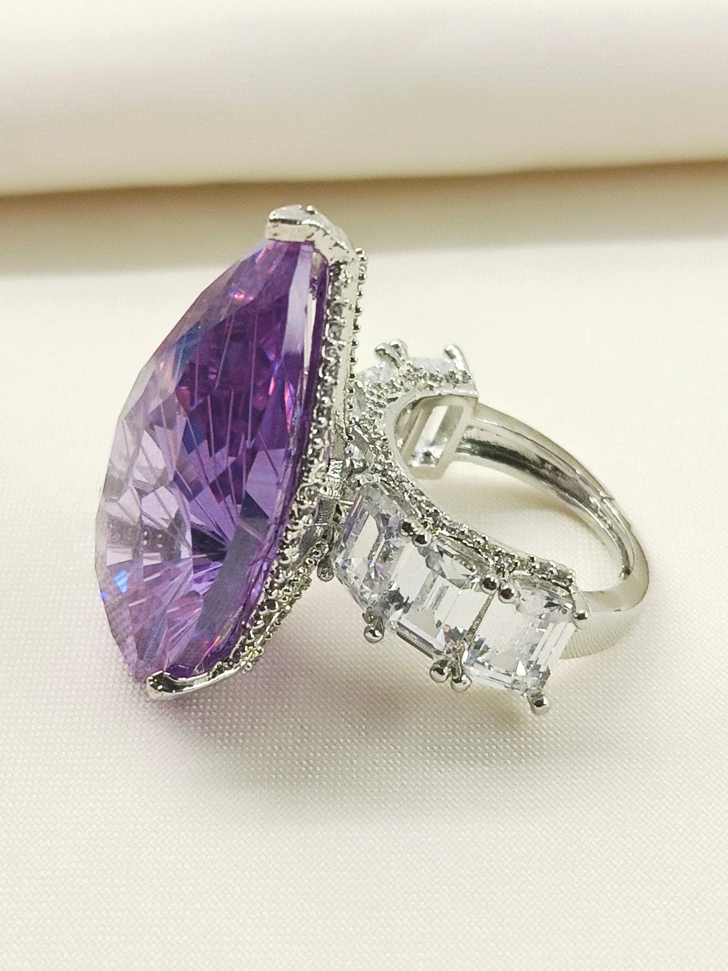 Kasvi Purple American Diamond Finger Ring