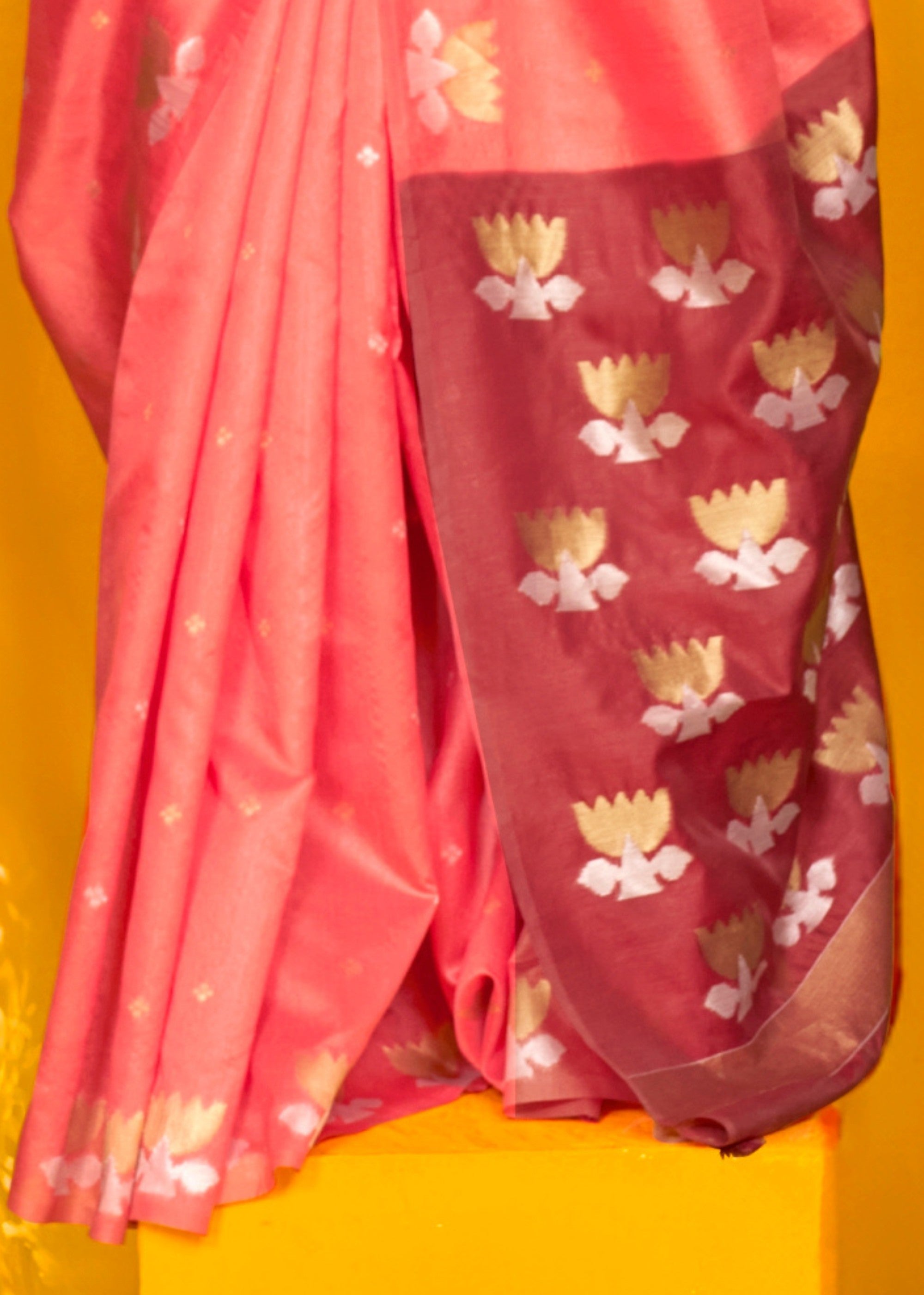 Peach Tussar Handloom Weaving Silk Saree - qivii
