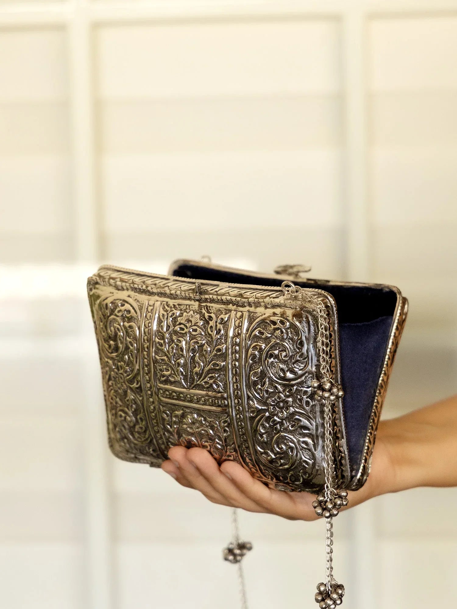 Munmun Silver Evening Clutch