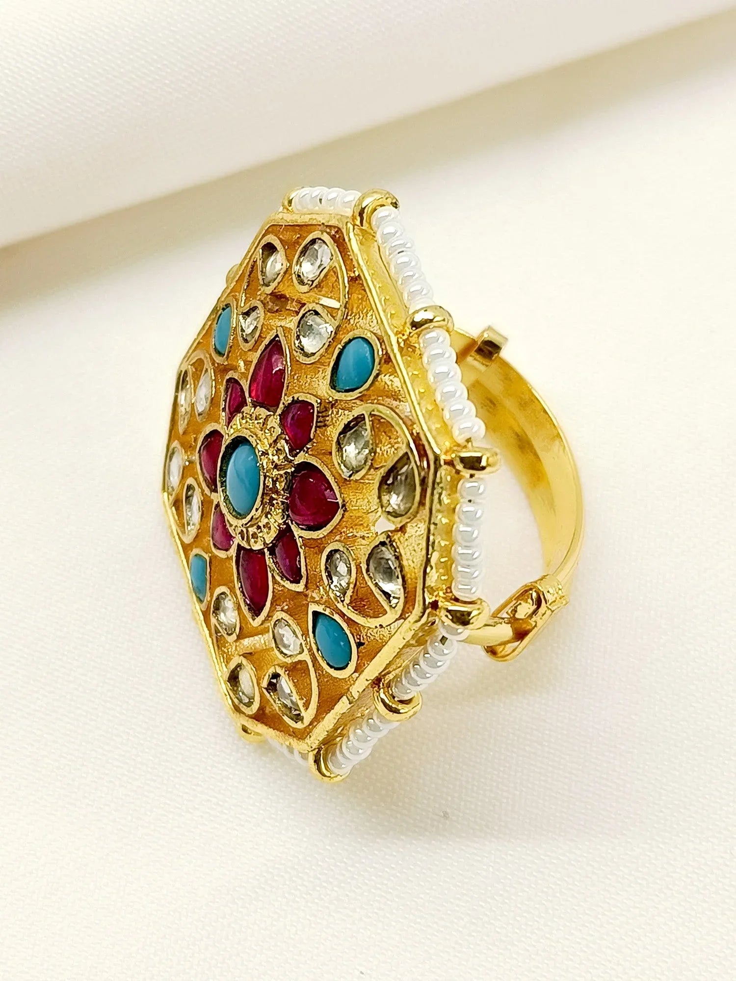Raniya F & B Kundan Finger Ring