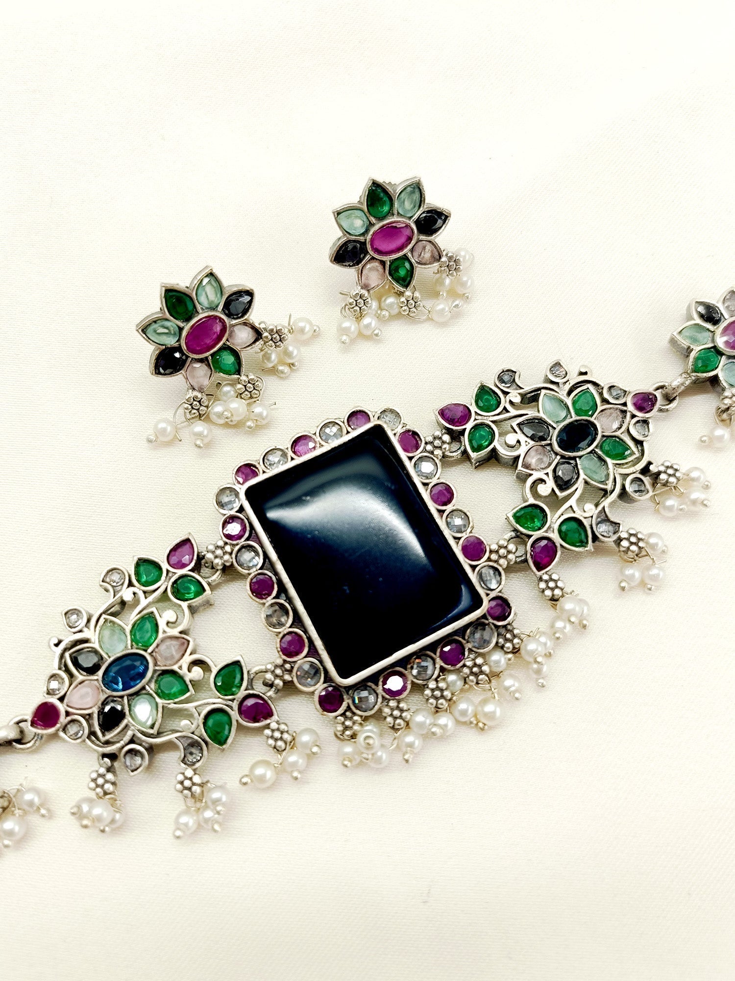 Samakshi Multi Colour Oxidized Choker Set - qivii