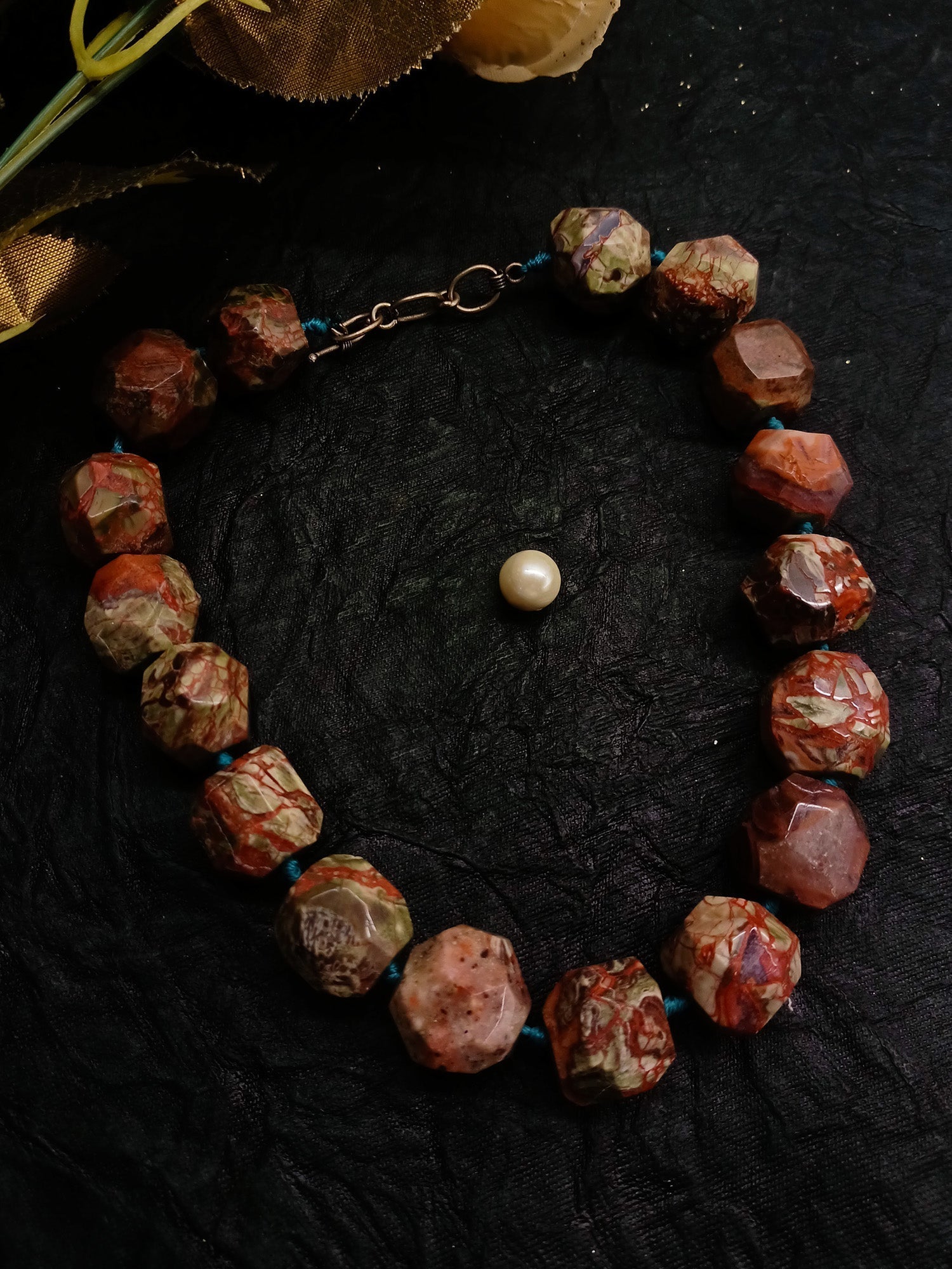 Antra Agate Necklace - qivii
